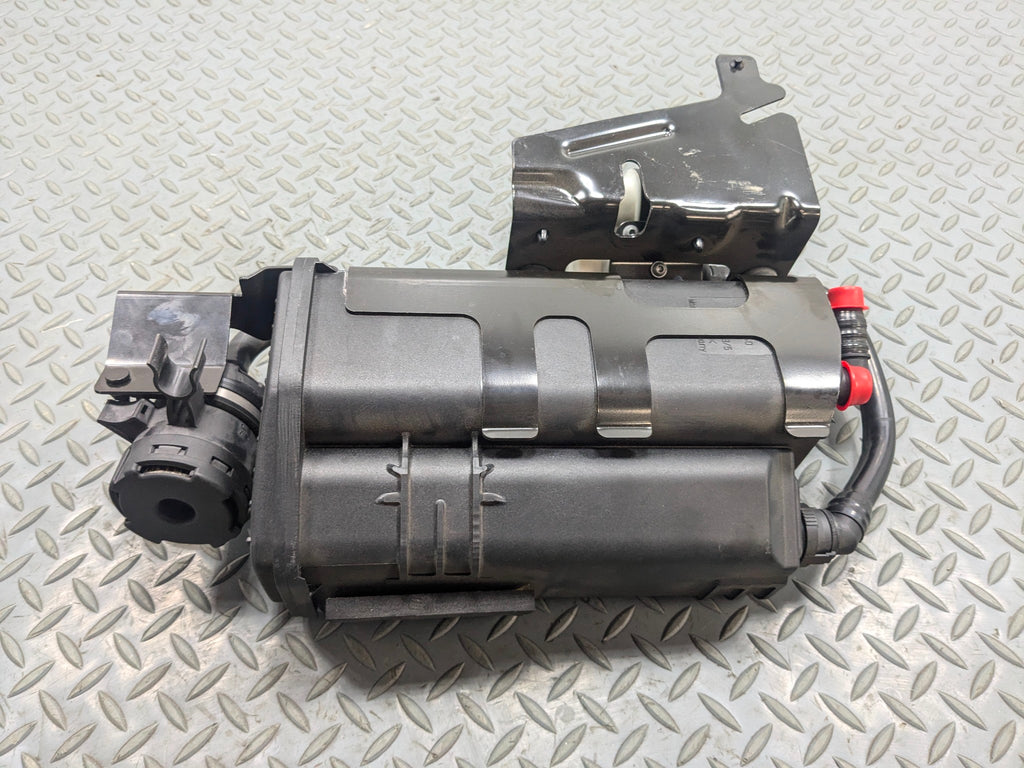 2013 - 2017 OEM LAND ROVER RANGE ROVER FUEL VAPOR EVAPORATOR CHARCOAL CANISTER