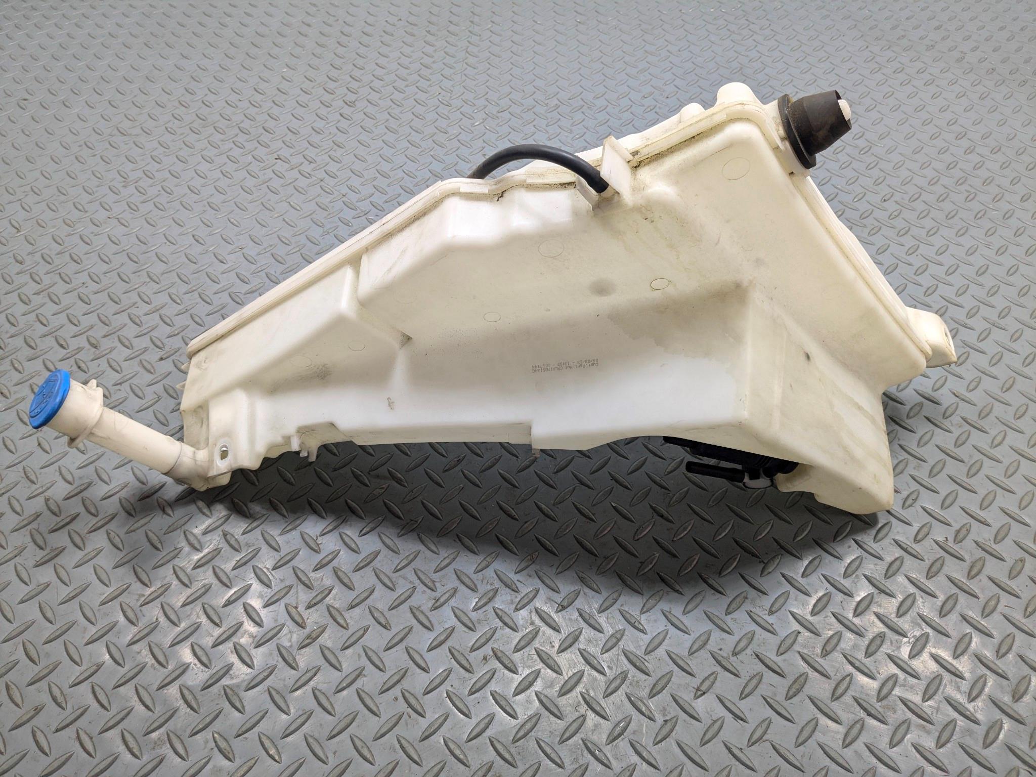 2013 - 2017 OEM LAND ROVER RANGE ROVER WINDSHIELD WASHER RESERVOIR TANK BOTTLE