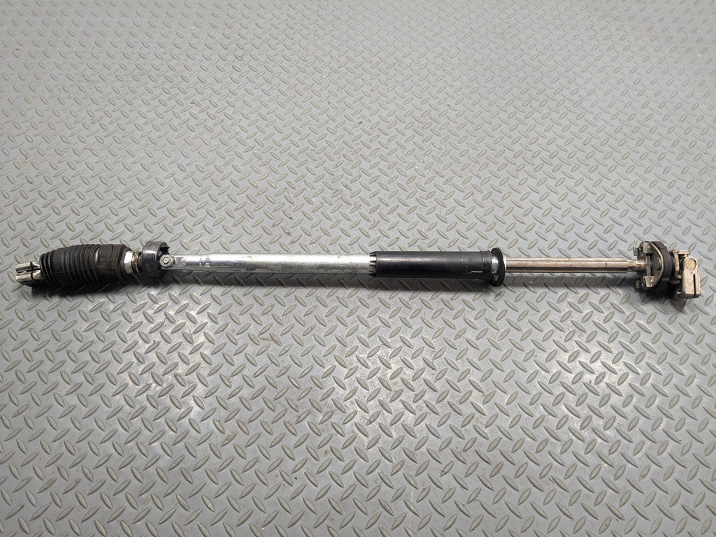 13 - 17 OEM LAND ROVER RANGE ROVER LOWER INTERMEDIATE STEERING SHAFT ASSEMBLY