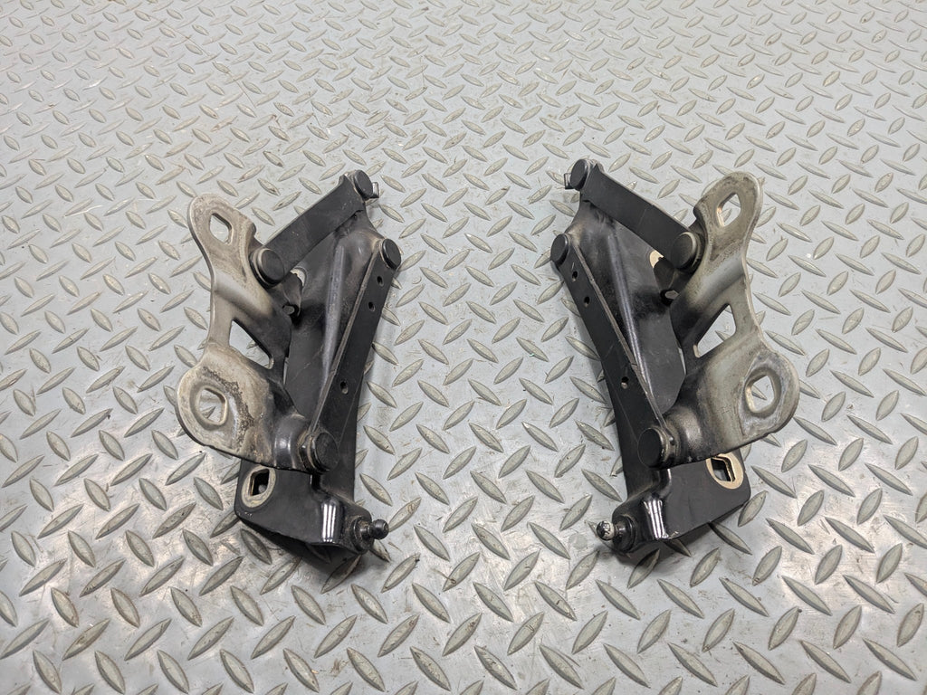 2013 - 2017 OEM LAND ROVER RANGE ROVER FRONT LEFT AND RIGHT HOOD HINGES PAIR SET