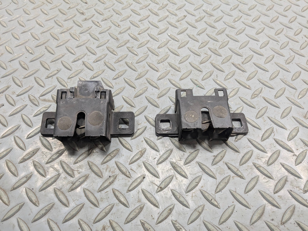 2013 - 2017 OEM LAND ROVER RANGE ROVER LEFT AND RIGHT SIDE HOOD LATCH LOCK SET