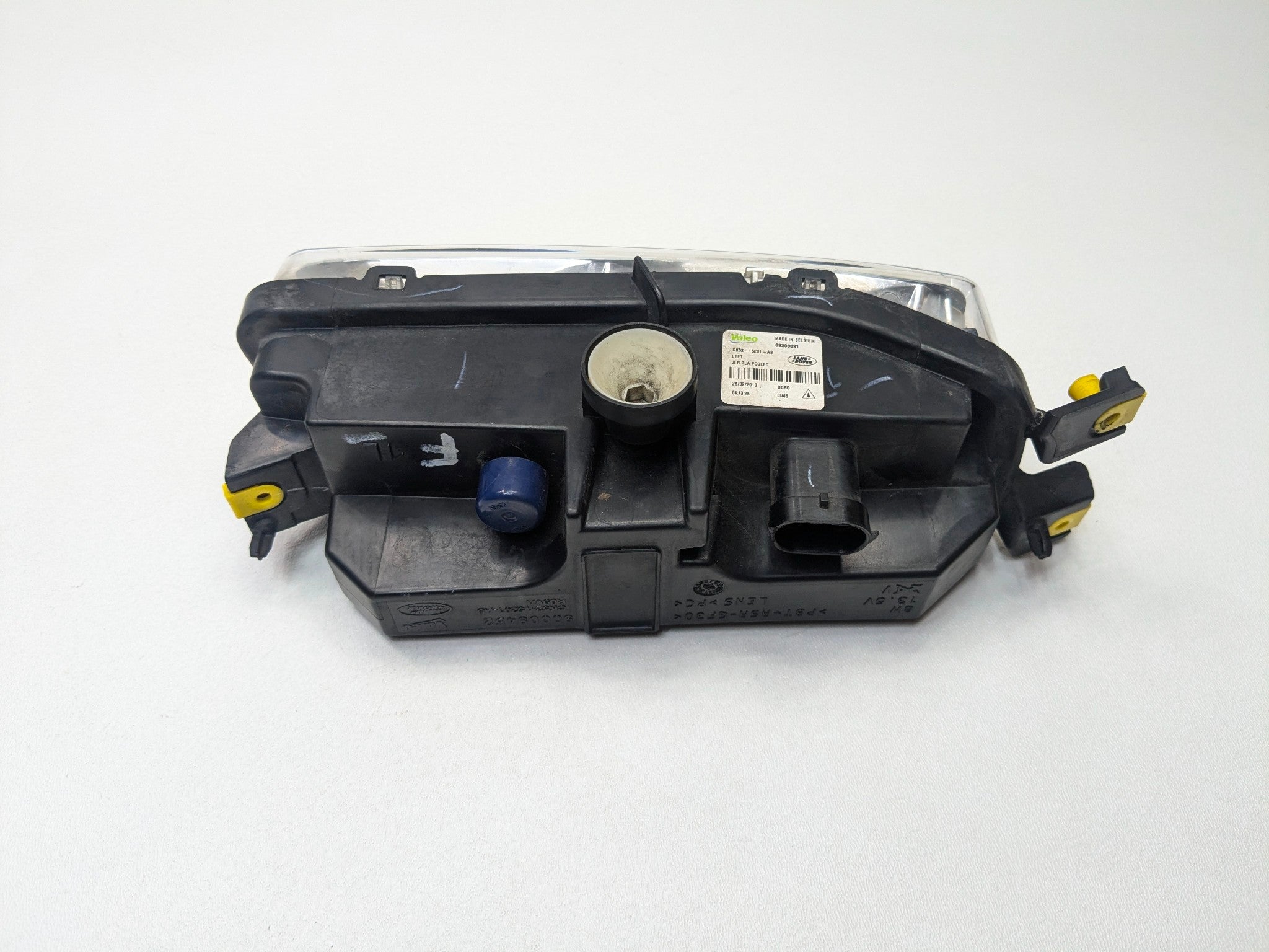 2013 - 2017 OEM LAND ROVER RANGE ROVER FRONT LEFT SIDE BUMPER MOUNTED FOG LIGHT