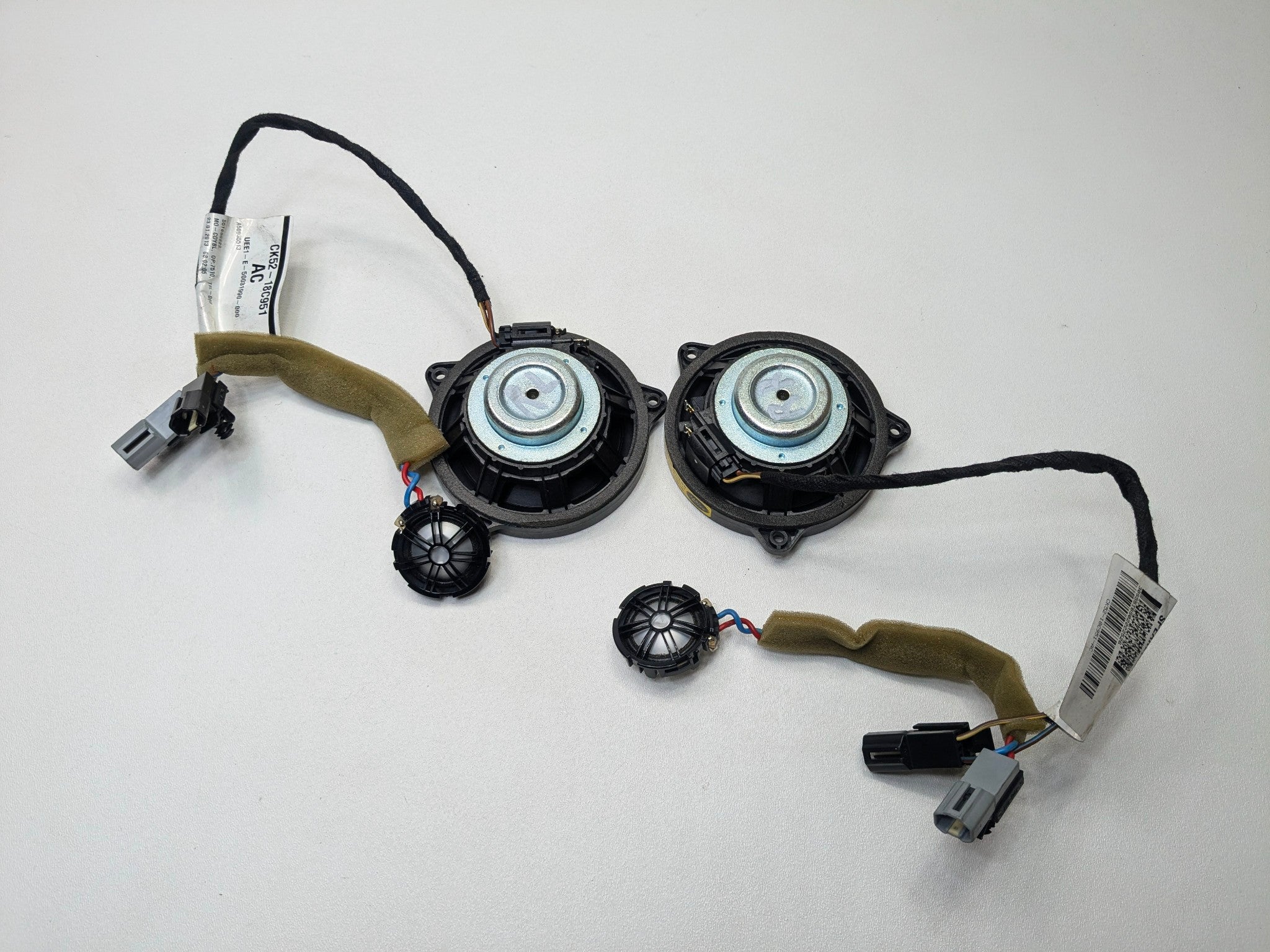 13 - 17 OEM LAND ROVER RANGE ROVER FRONT AND REAR AUDIO SOUND SYSTEM SPEAKER SET