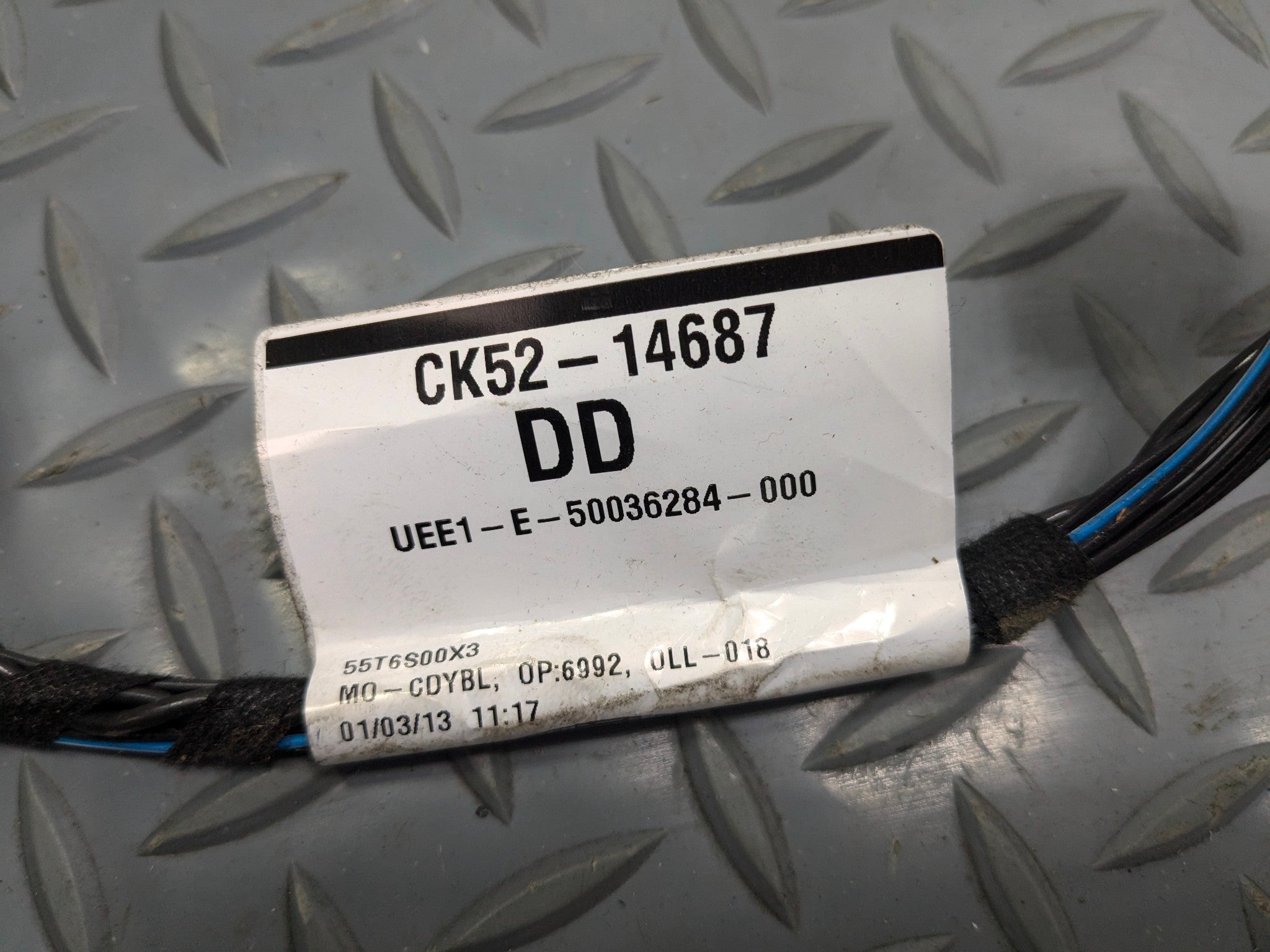 2013 - 2017 OEM LAND ROVER RANGE ROVER REAR LEFT SIDE DOOR WIRE HARNESS