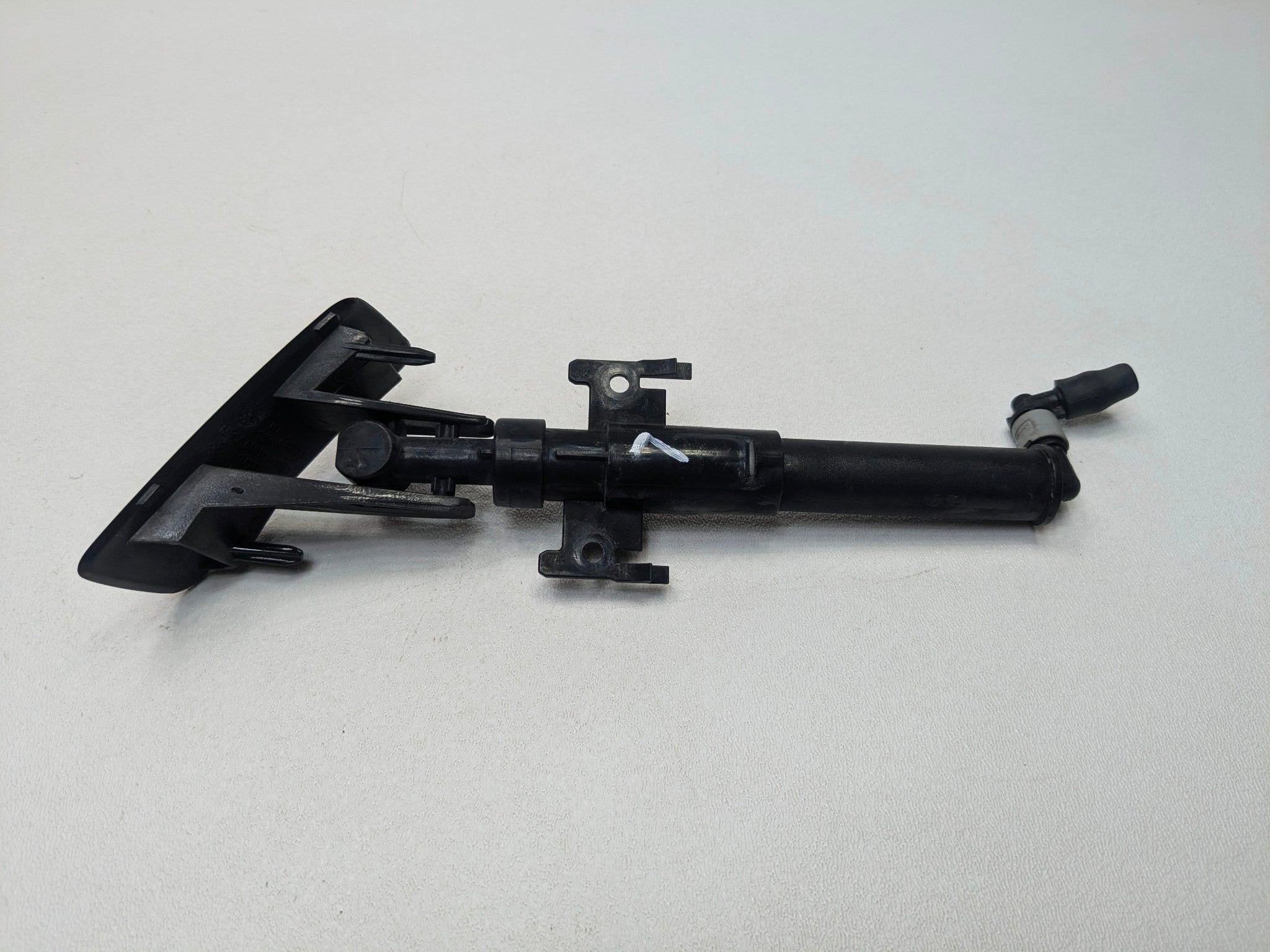 13 - 17 OEM LAND ROVER RANGE ROVER FRONT LEFT SIDE HEADLIGHT LAMP WASHER NOZZLE