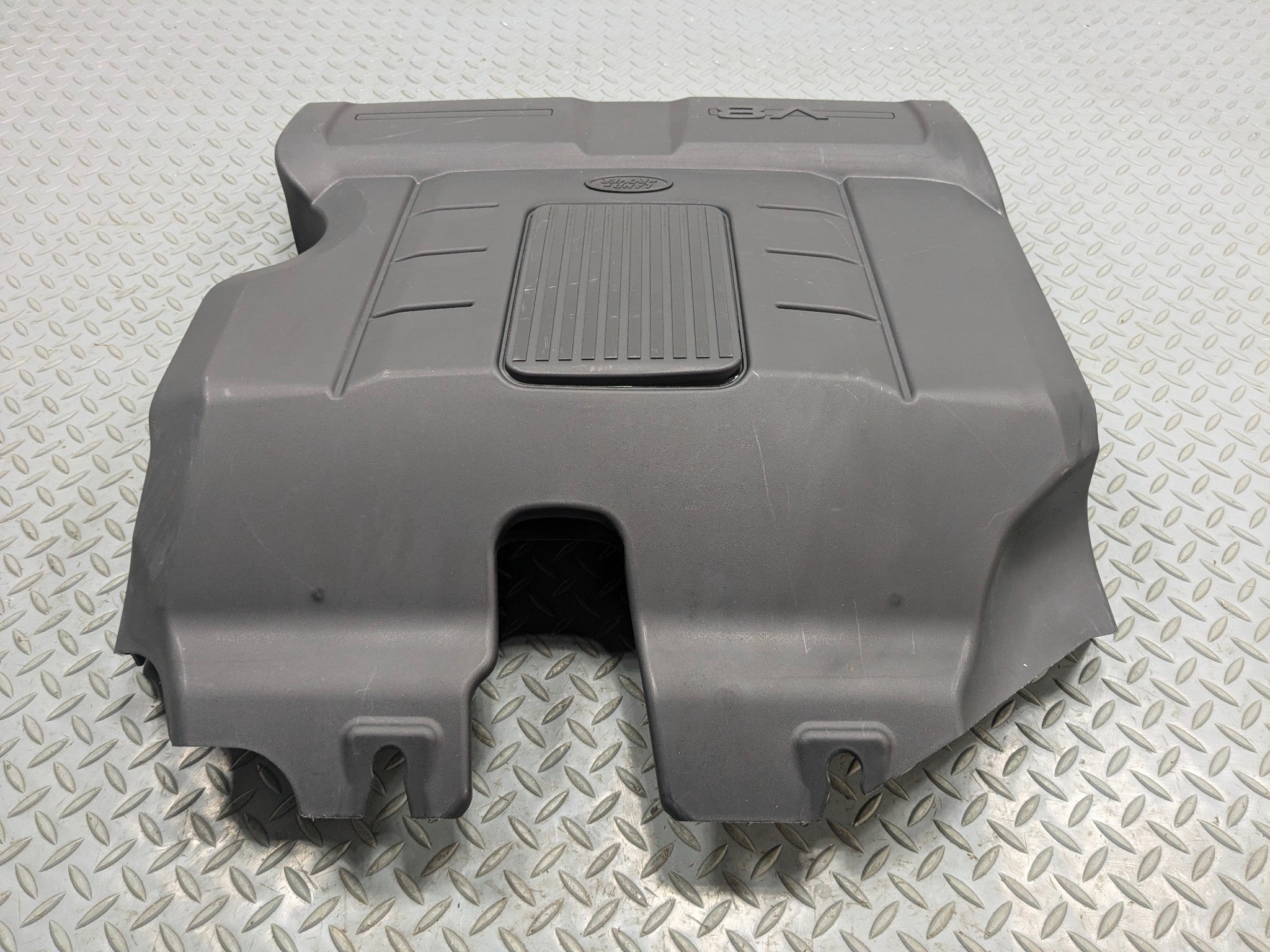 2013 - 2017 OEM LAND ROVER RANGE ROVER ENGINE MOTOR APPEARANCE TOP COVER