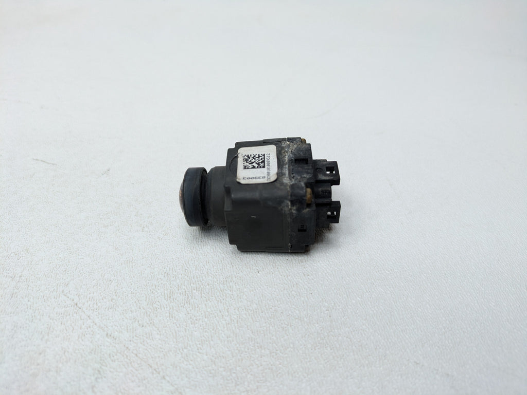 13 - 17 OEM LAND ROVER RANGE ROVER FRONT BUMPER SURROUND VIEW CAMERA RADAR UNIT