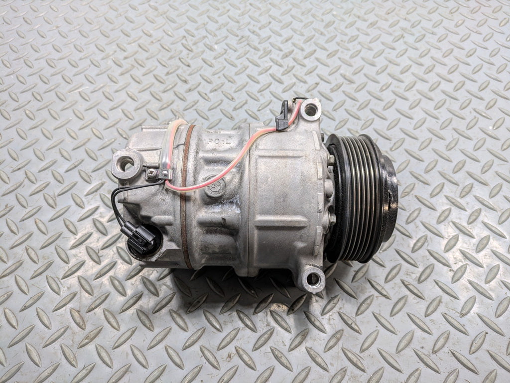 13 - 17 OEM LAND ROVER RANGE ROVER ENGINE AIR CONDITIONING COMPRESSOR ASSEMBLY