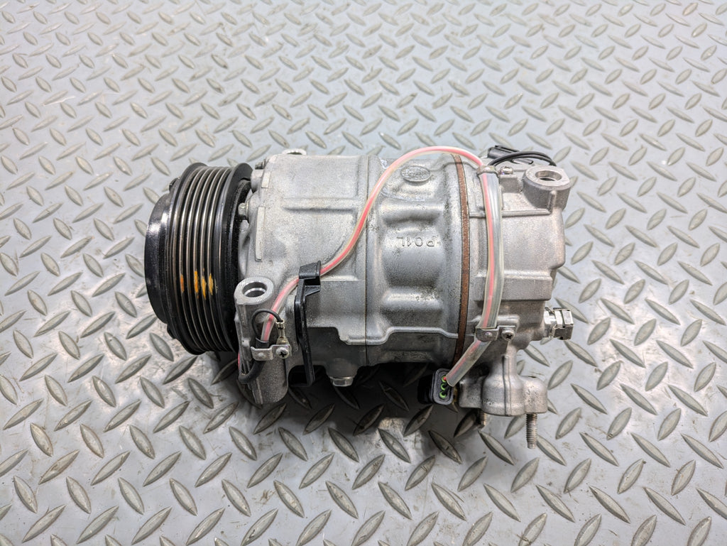 13 - 17 OEM LAND ROVER RANGE ROVER ENGINE AIR CONDITIONING COMPRESSOR ASSEMBLY