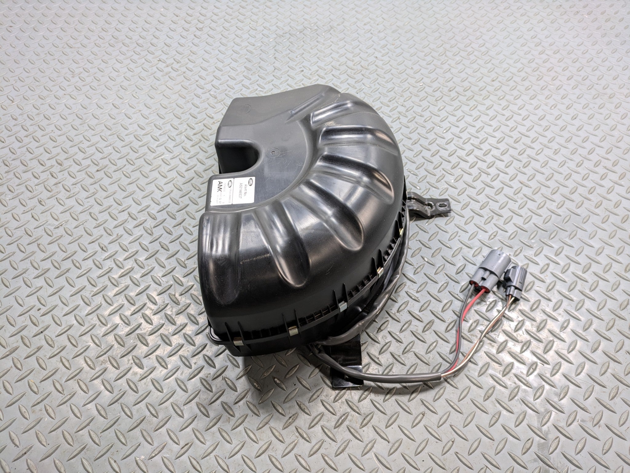 2013 - 2017 OEM LAND ROVER RANGE ROVER AIR SUSPENSION COMPRESSOR PUMP ASSEMBLY
