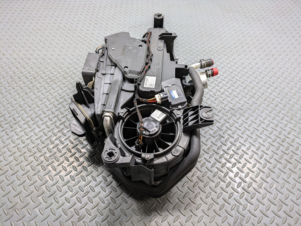 13 - 17 OEM LAND ROVER RANGE ROVER REAR CLIMATE HEATER BLOWER HOUSING ASSEMBLY