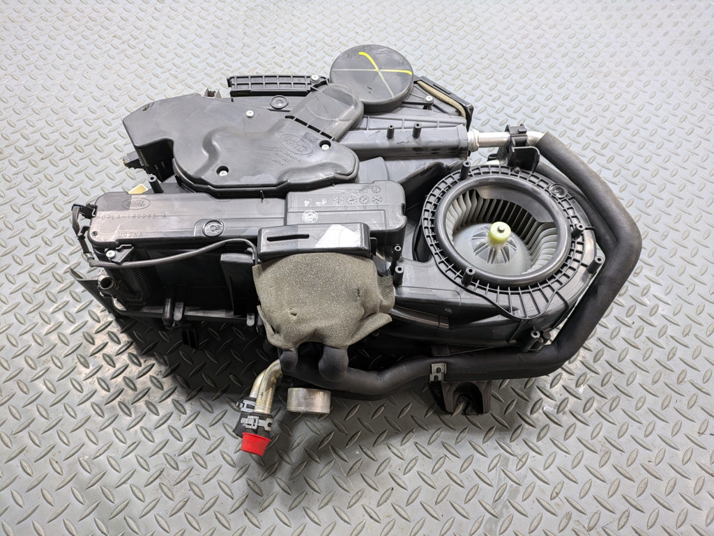 13 - 17 OEM LAND ROVER RANGE ROVER REAR CLIMATE HEATER BLOWER HOUSING ASSEMBLY