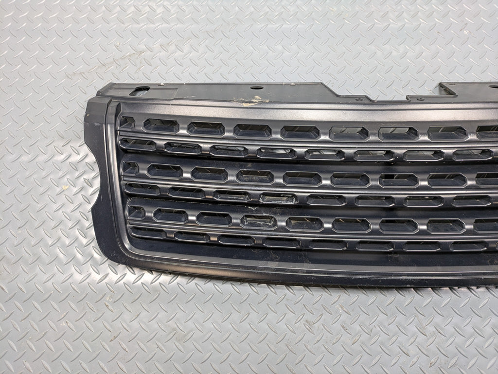 2013 - 2017 OEM LAND ROVER RANGE ROVER FRONT UPPER BUMPER GRILLE WITH EMBLEM
