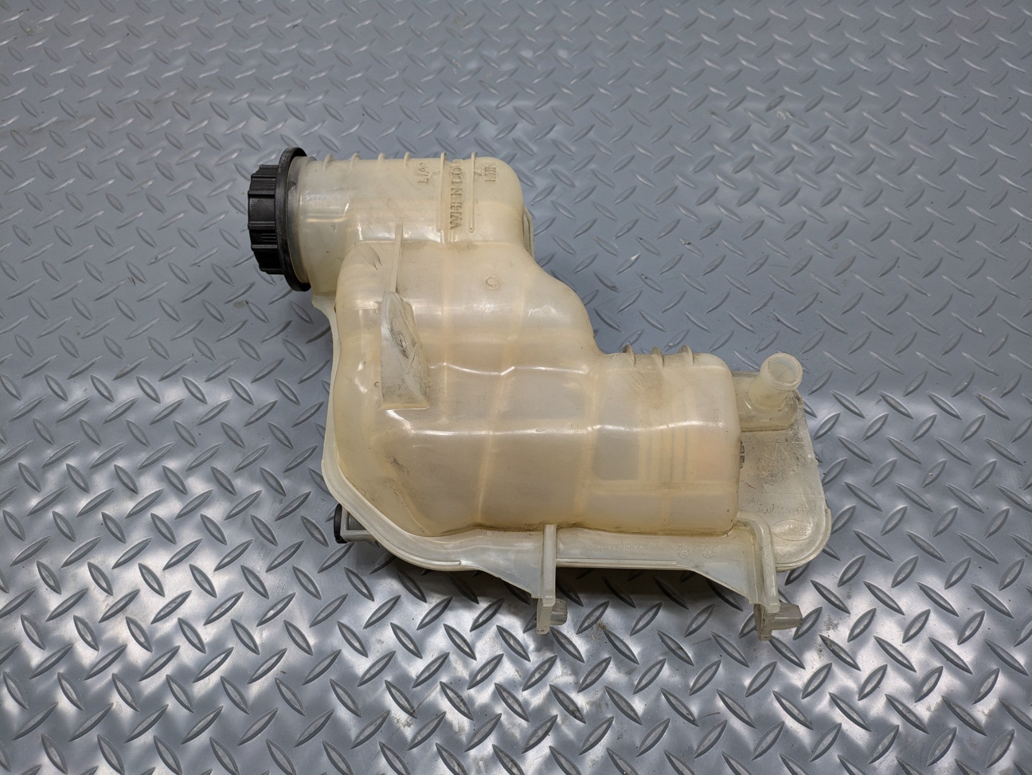 2013 - 2017 OEM LAND ROVER RANGE ROVER ENGINE COOLANT RECOVERY TANK BOTTLE
