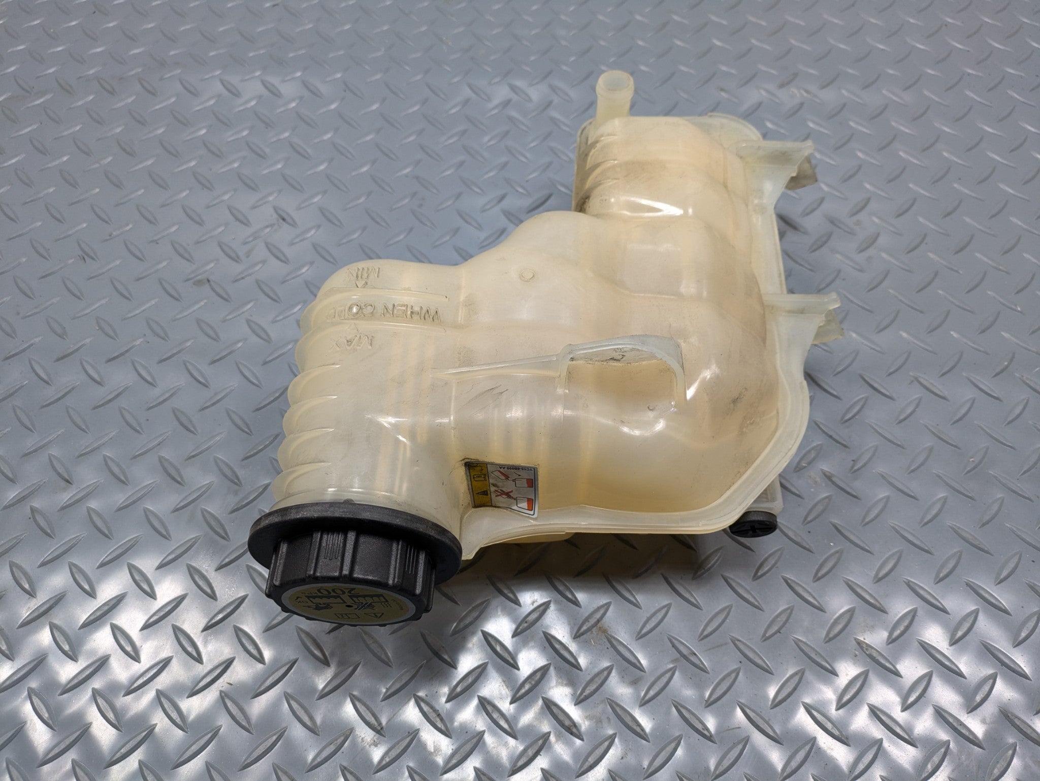 2013 - 2017 OEM LAND ROVER RANGE ROVER ENGINE COOLANT RECOVERY TANK BOTTLE