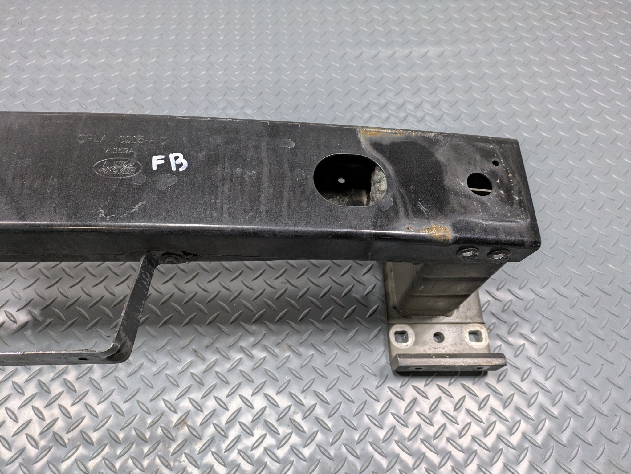 2013 - 2017 OEM LAND ROVER RANGE ROVER FRONT BUMPER REINFORCEMENT IMPACT BAR