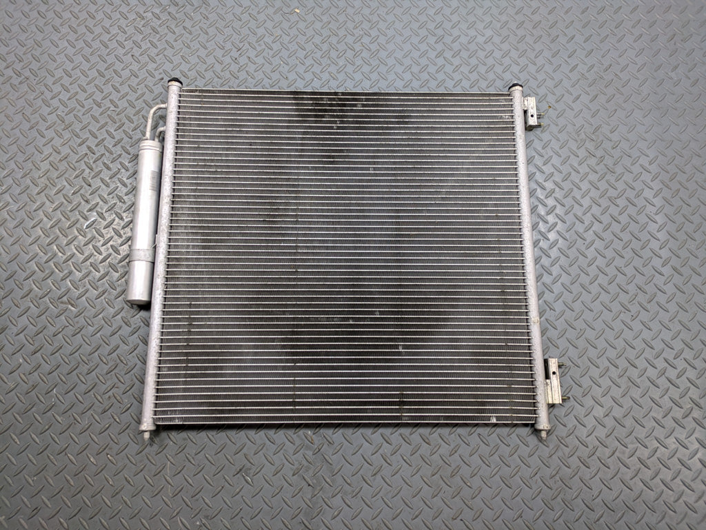 13 - 17 OEM LAND ROVER RANGE ROVER AIR CONDITIONING CONDENSER RADIATOR ASSEMBLY