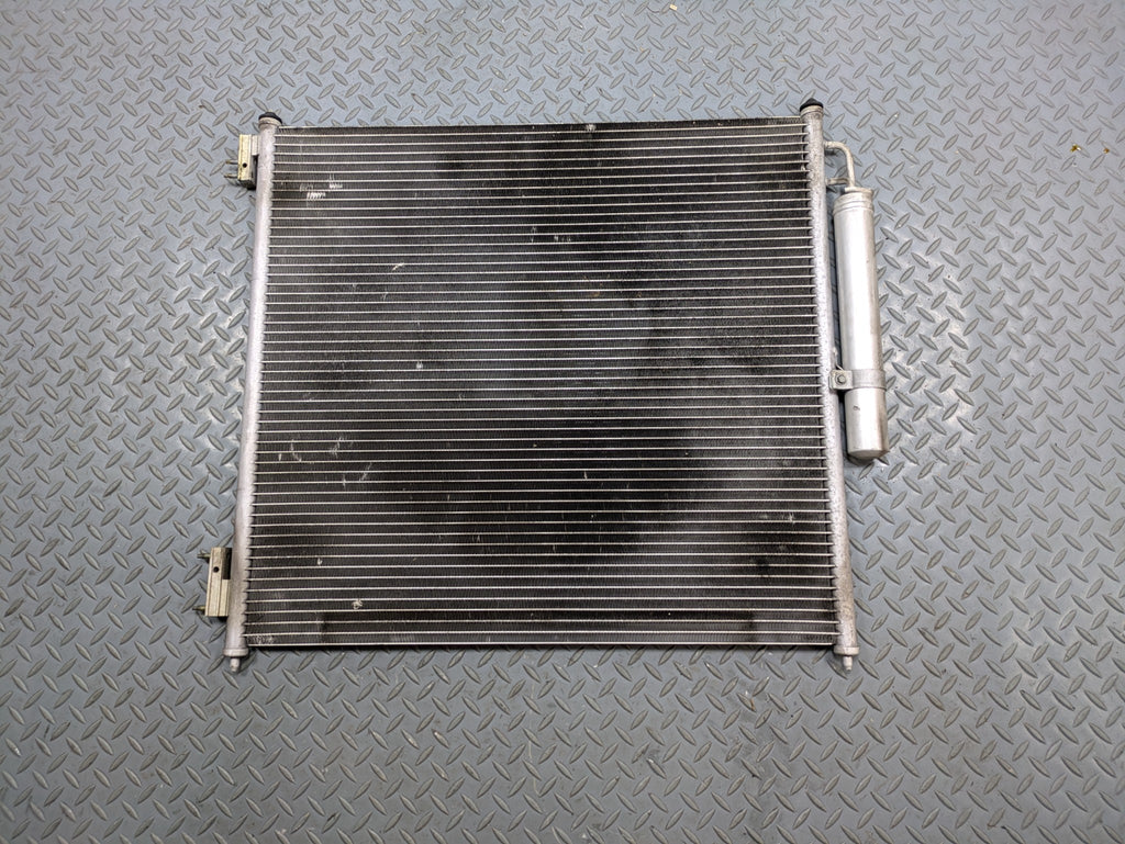 13 - 17 OEM LAND ROVER RANGE ROVER AIR CONDITIONING CONDENSER RADIATOR ASSEMBLY