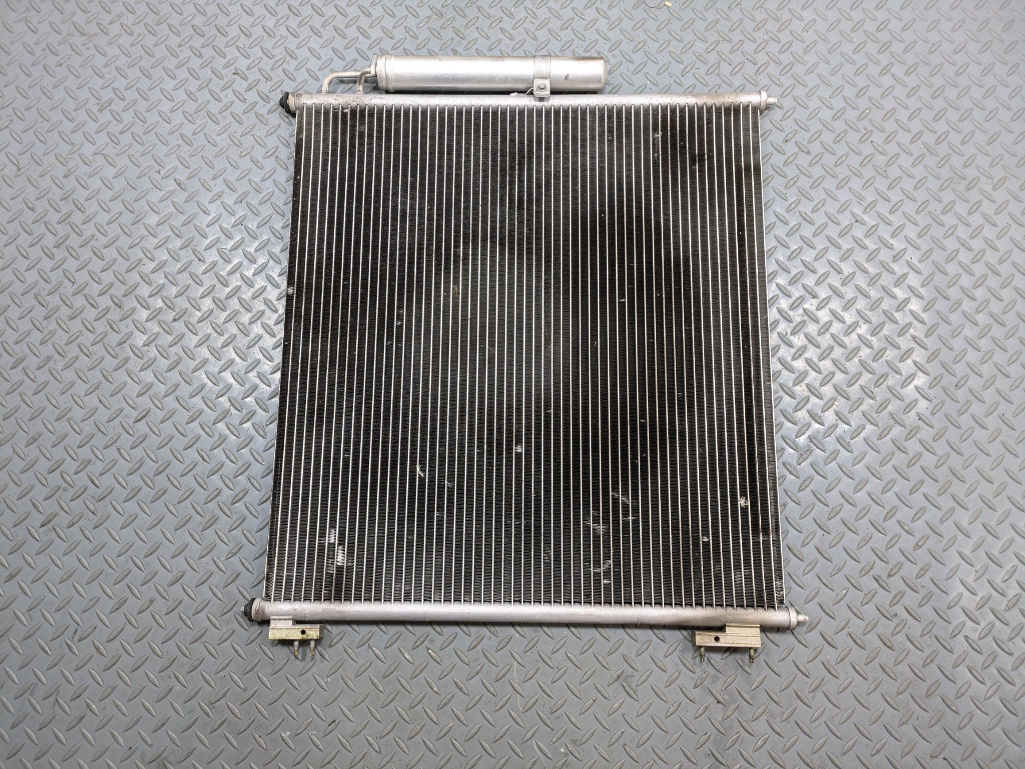 13 - 17 OEM LAND ROVER RANGE ROVER AIR CONDITIONING CONDENSER RADIATOR ASSEMBLY