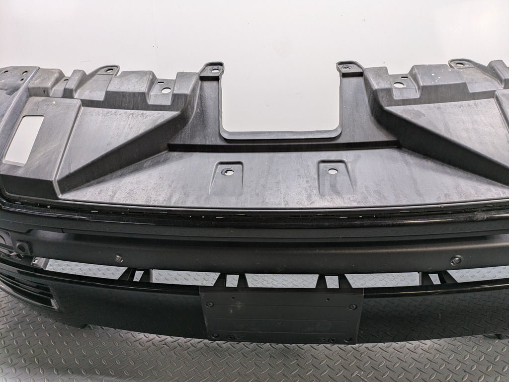 2013 - 2017 OEM LAND ROVER RANGE ROVER FRONT BUMPER COVER ASSEMBLY BLACK L405