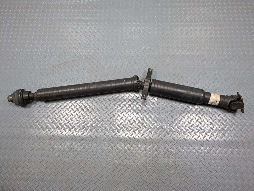 2013 - 2017 OEM LAND ROVER RANGE ROVER REAR DRIVE SHAFT CARDAN PROPELLER