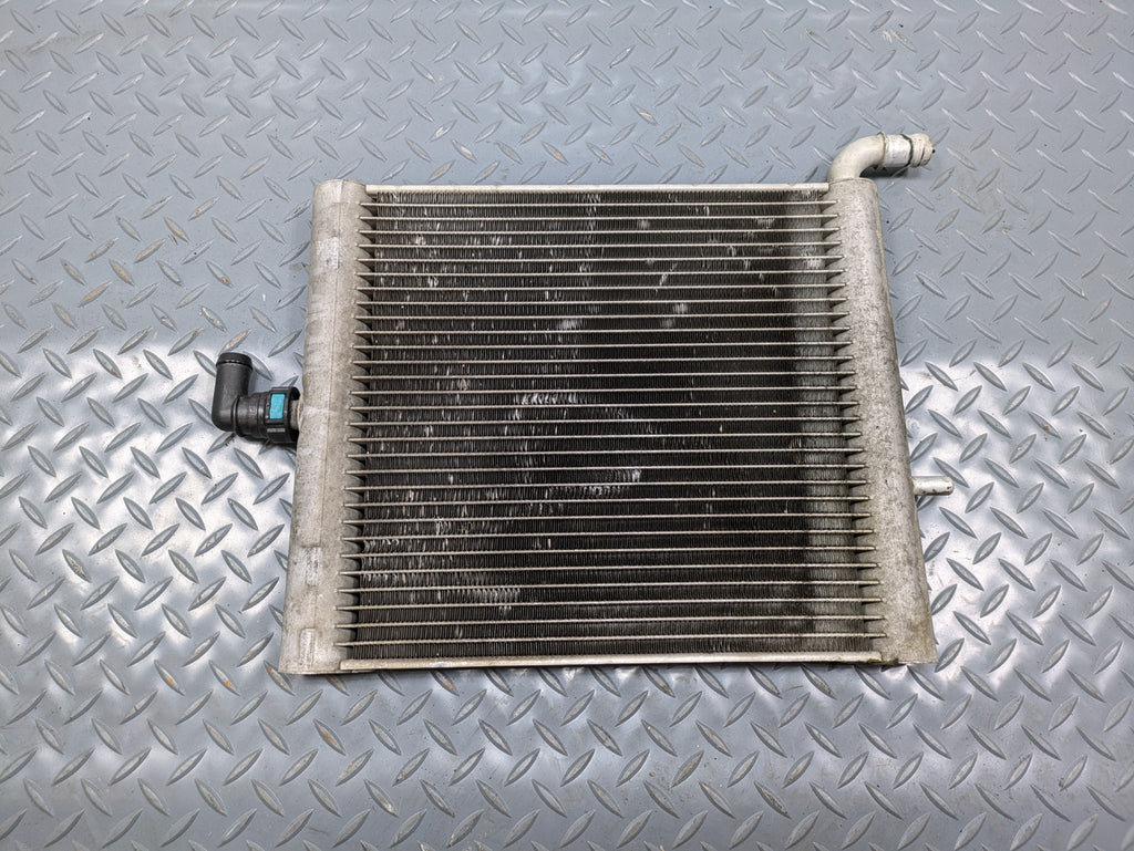 13 - 17 OEM LAND ROVER RANGE ROVER RIGHT SIDE AUXILIARY ENGINE COOLANT RADIATOR