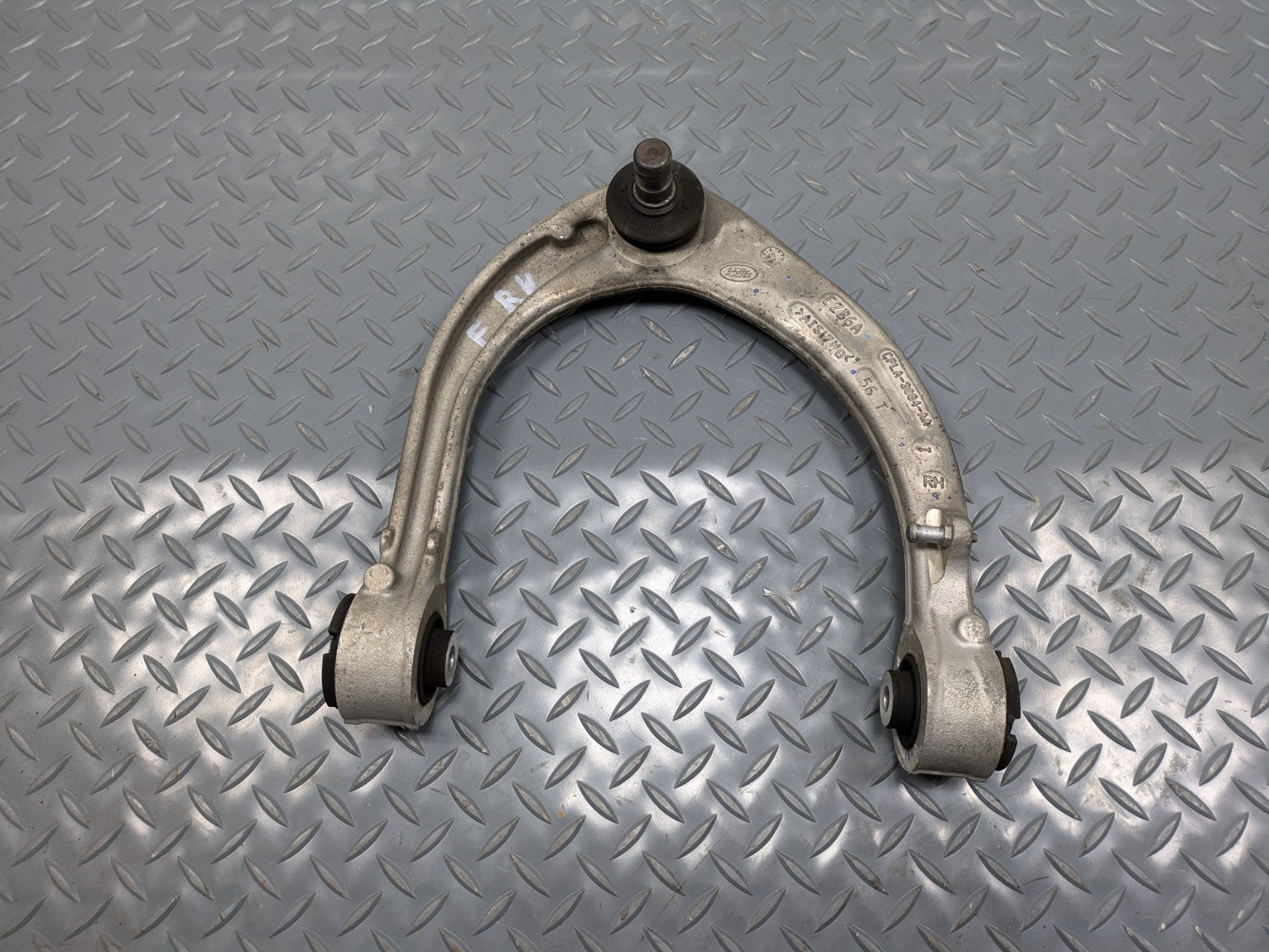 2013 - 2017 OEM LAND ROVER RANGE ROVER FRONT RIGHT SIDE UPPER CONTROL ARM