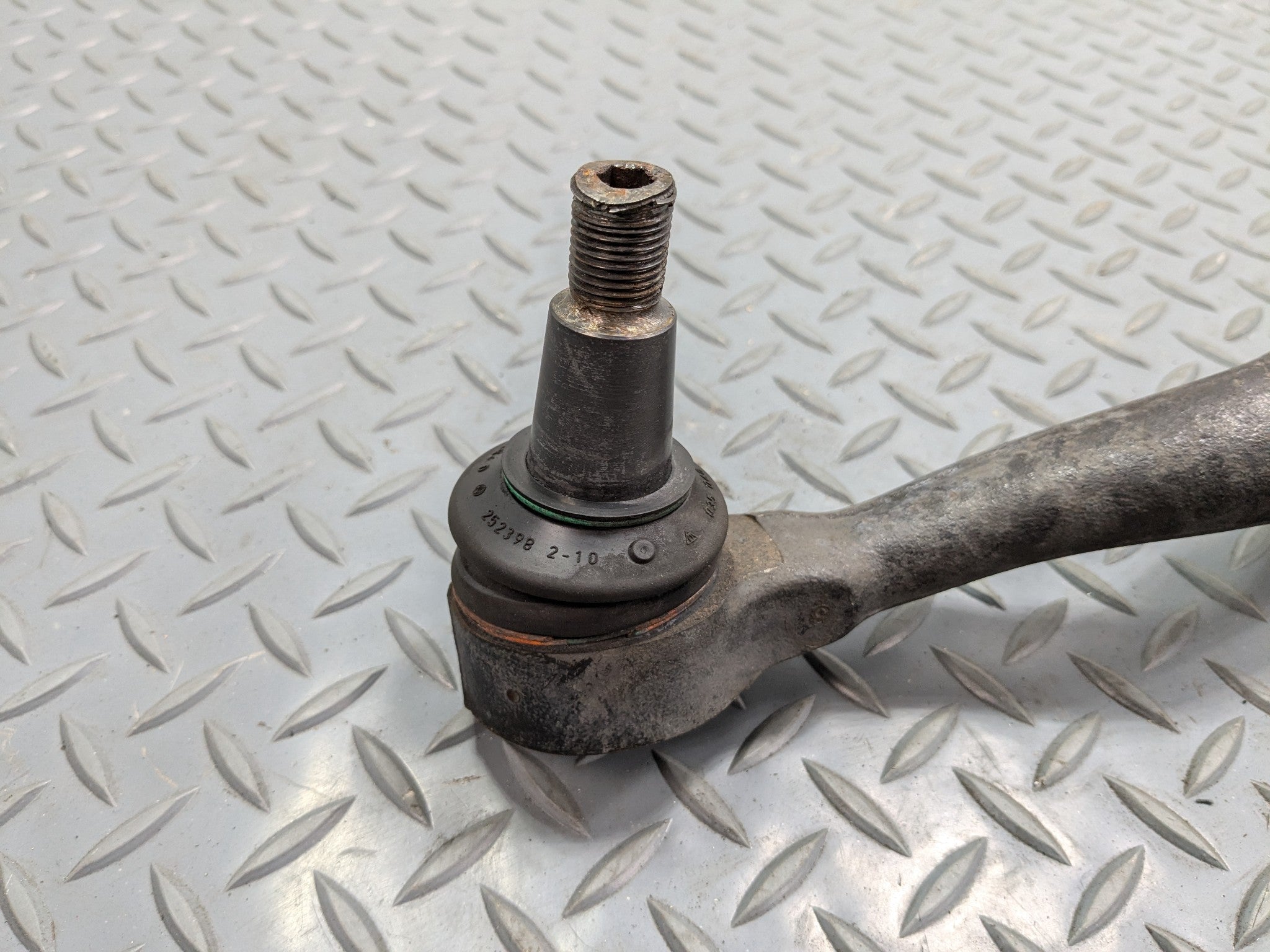 2013 - 2017 OEM LAND ROVER RANGE ROVER FRONT LEFT SIDE FORWARD LOWER CONTROL ARM