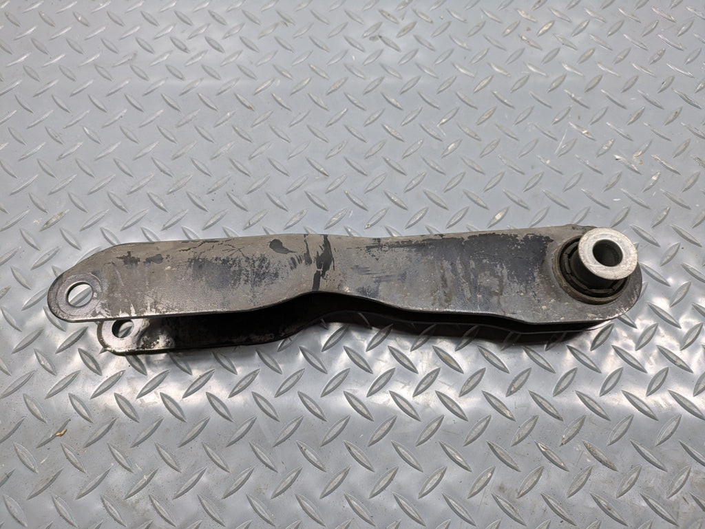 2013 - 2017 OEM LAND ROVER RANGE ROVER REAR RIGHT SIDE FORWARD LOWER CONTROL ARM