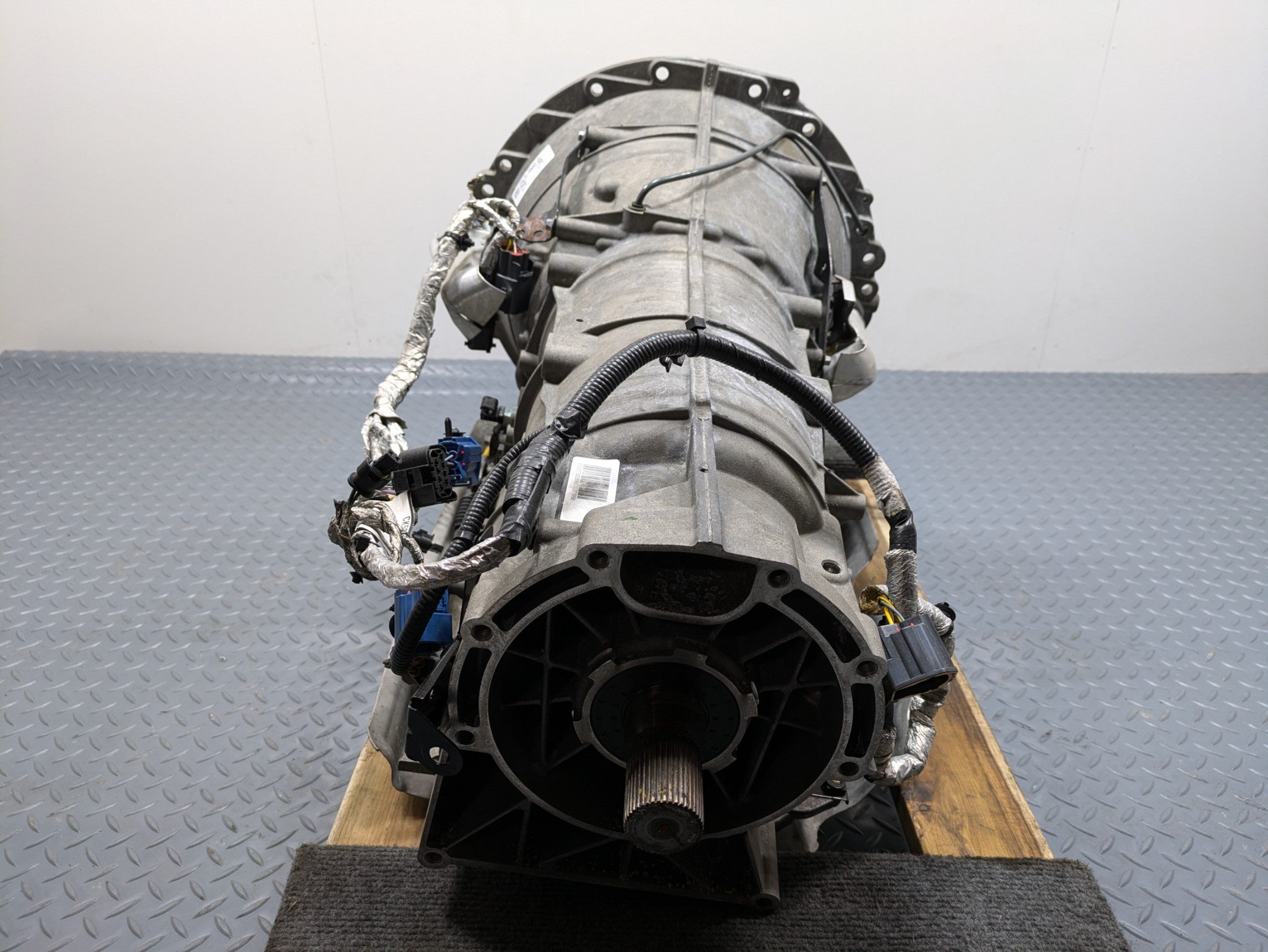 2013 - 2017 OEM LAND ROVER RANGE ROVER AUTOMATIC TRANSMISSION ASSEMBLY AT 5.0L