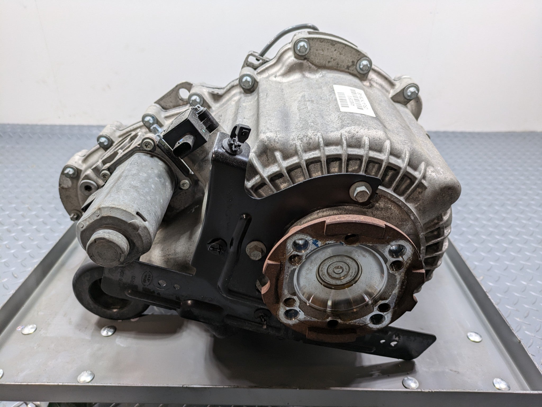 2013 - 2017 OEM LAND ROVER RANGE ROVER TRANSFER CASE BOX ASSEMBLY