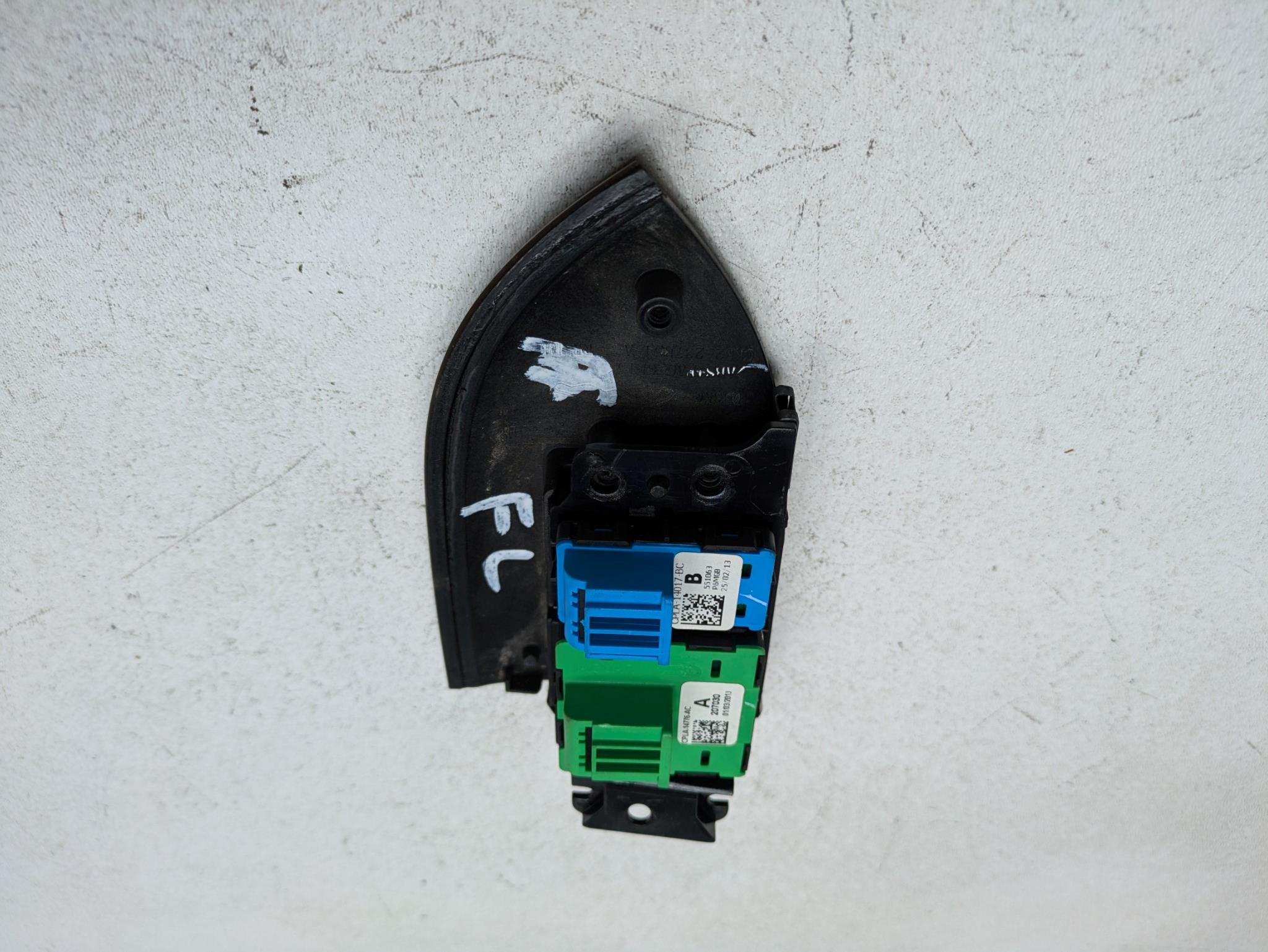 13 - 17 OEM LAND ROVER RANGE ROVER FRONT LEFT UNLOCK SEAT MEMORY SWITCH PANEL