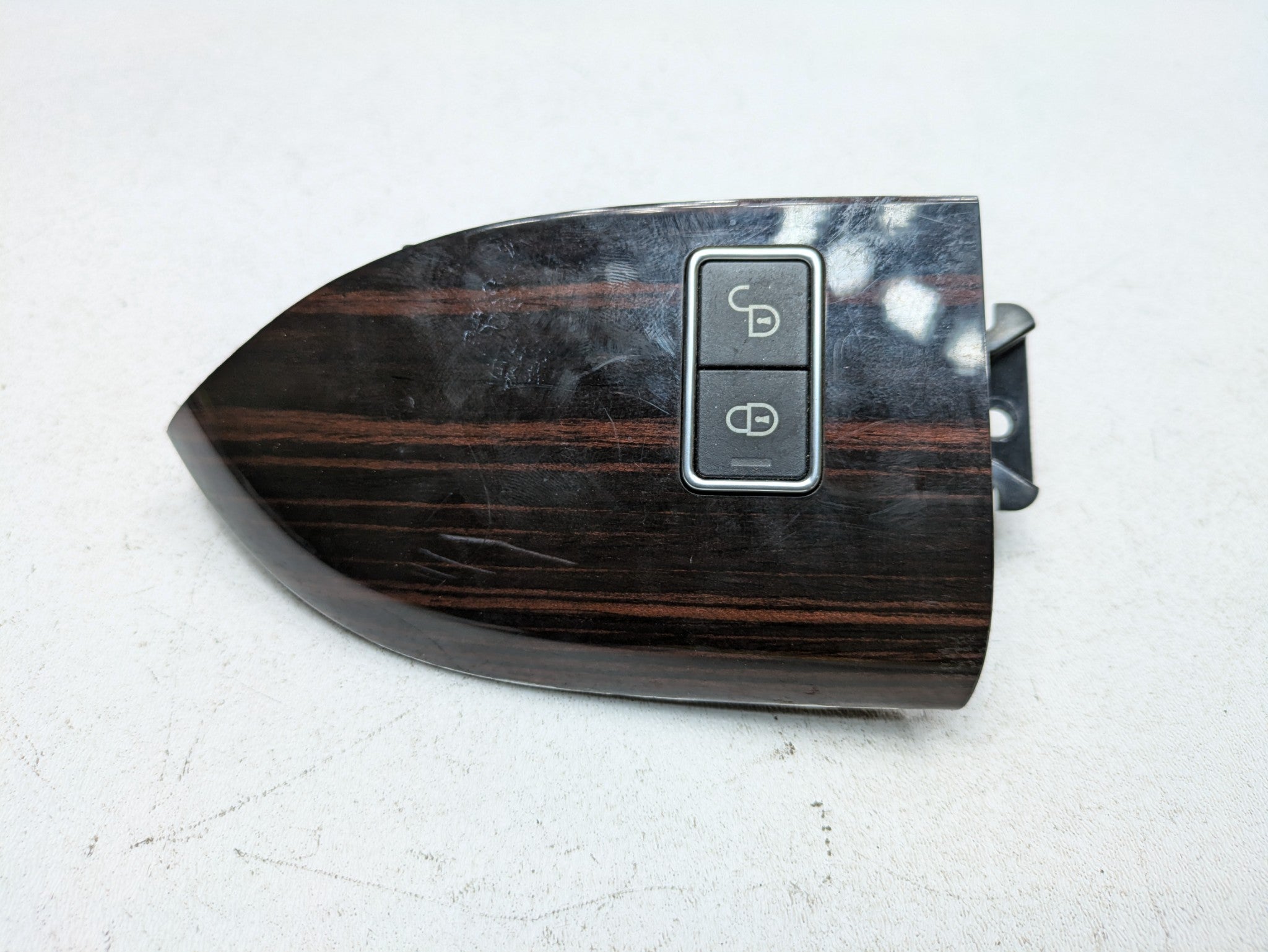 13 - 17 OEM LAND ROVER RANGE ROVER REAR RIGHT PASSENGER SIDE LOCK UNLOCK SWITCH