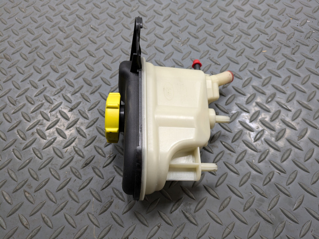 2013 - 2017 OEM LAND ROVER RANGE ROVER SUSPENSION OIL COOLER RESERVOIR TANK