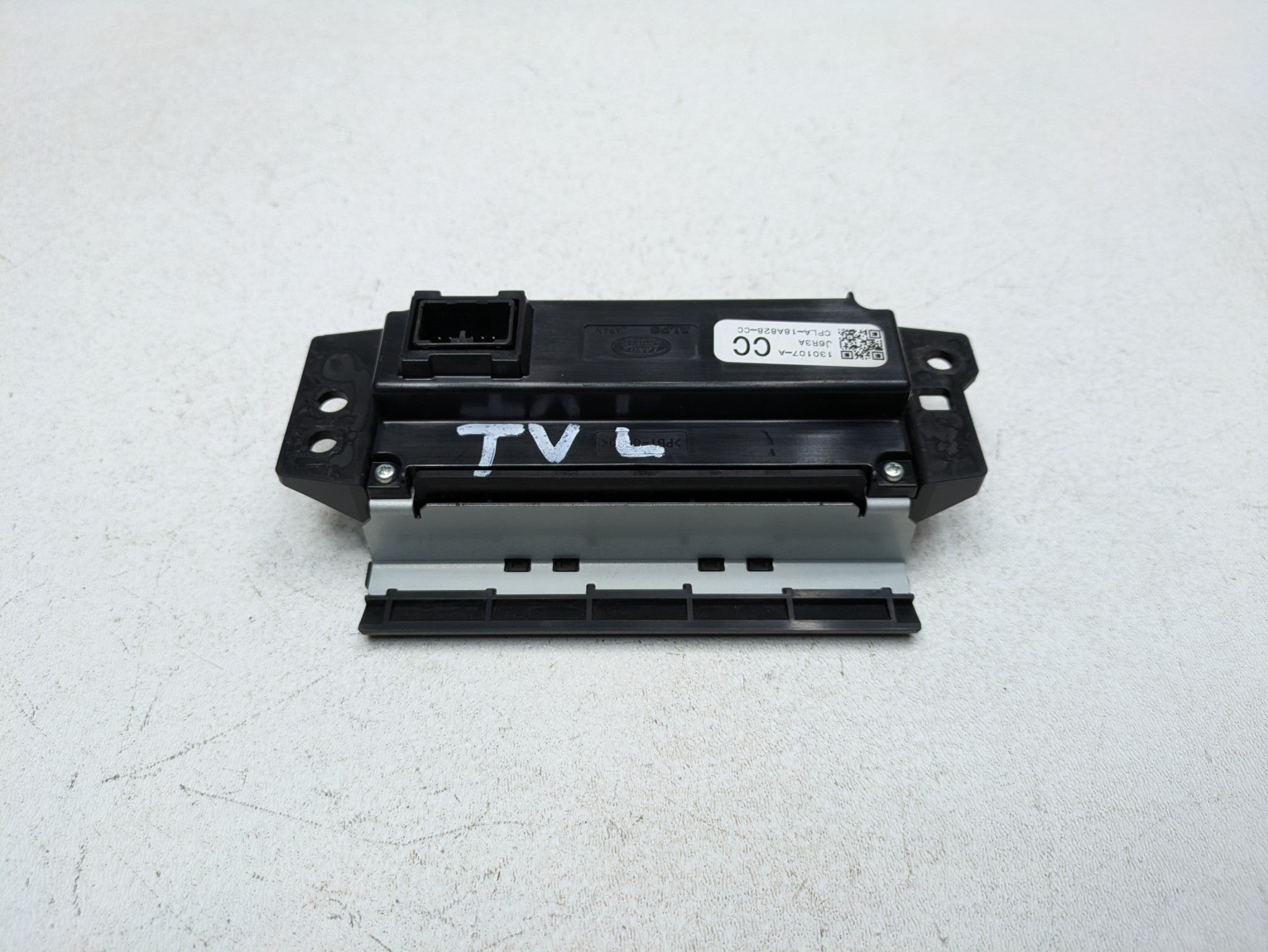 2013 - 2017 OEM LAND ROVER RANGE ROVER FRONT RIGHT TOUCH SCREEN CONTROL MODULE