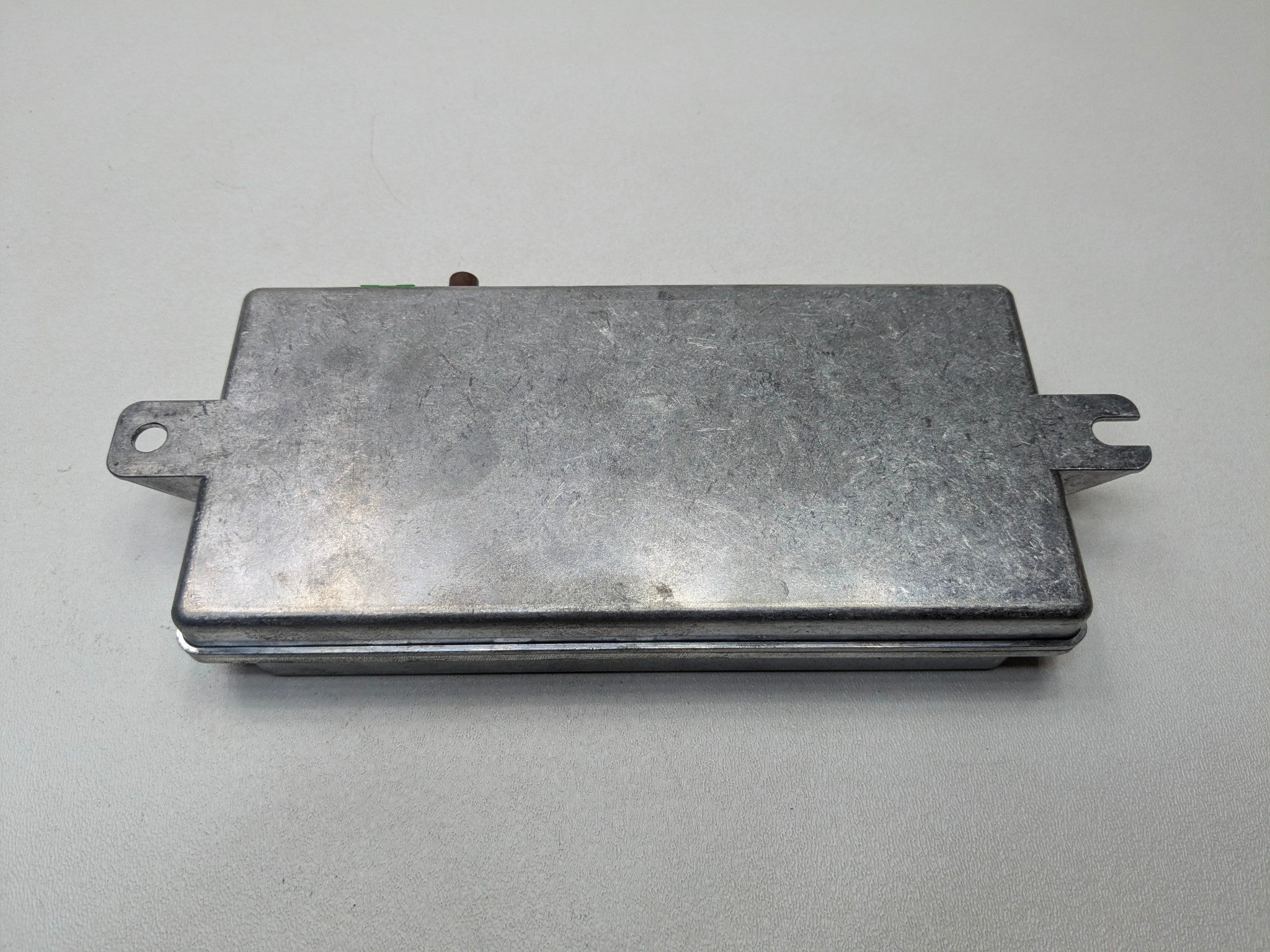 2013 - 2017 OEM LAND ROVER RANGE ROVER SURROUND VIEW CAMERA CONTROL MODULE UNIT