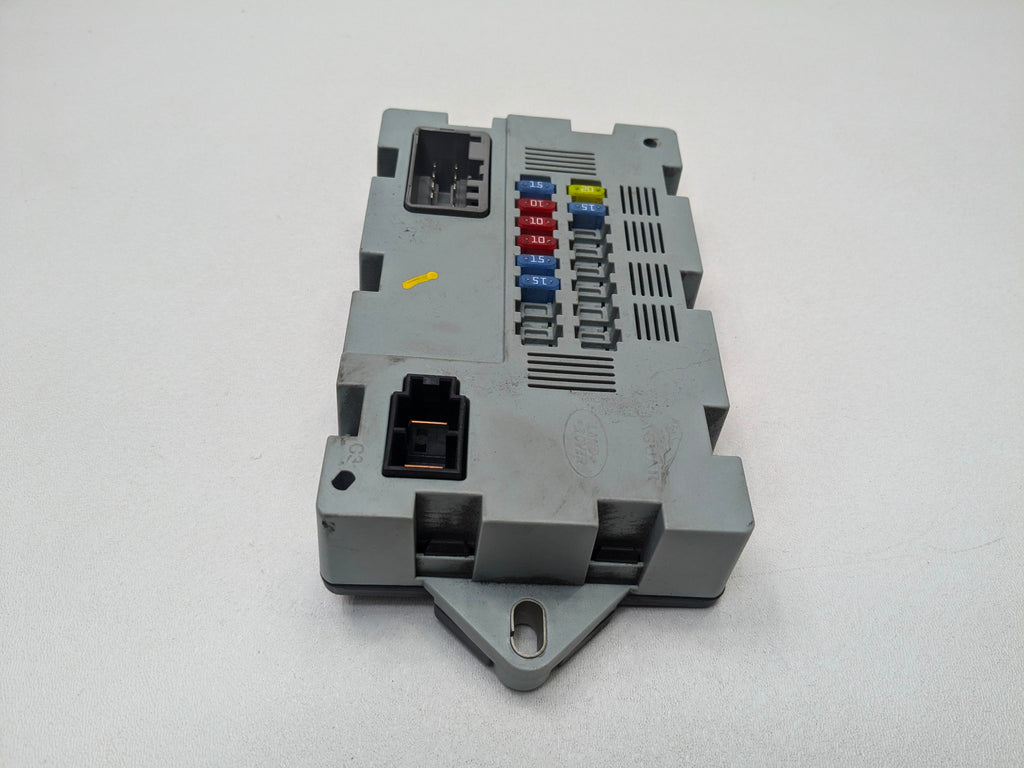 2013 - 2017 OEM LAND ROVER RANGE ROVER INTERIOR CABIN JUNCTION FUSE BOX ASSEMBLY
