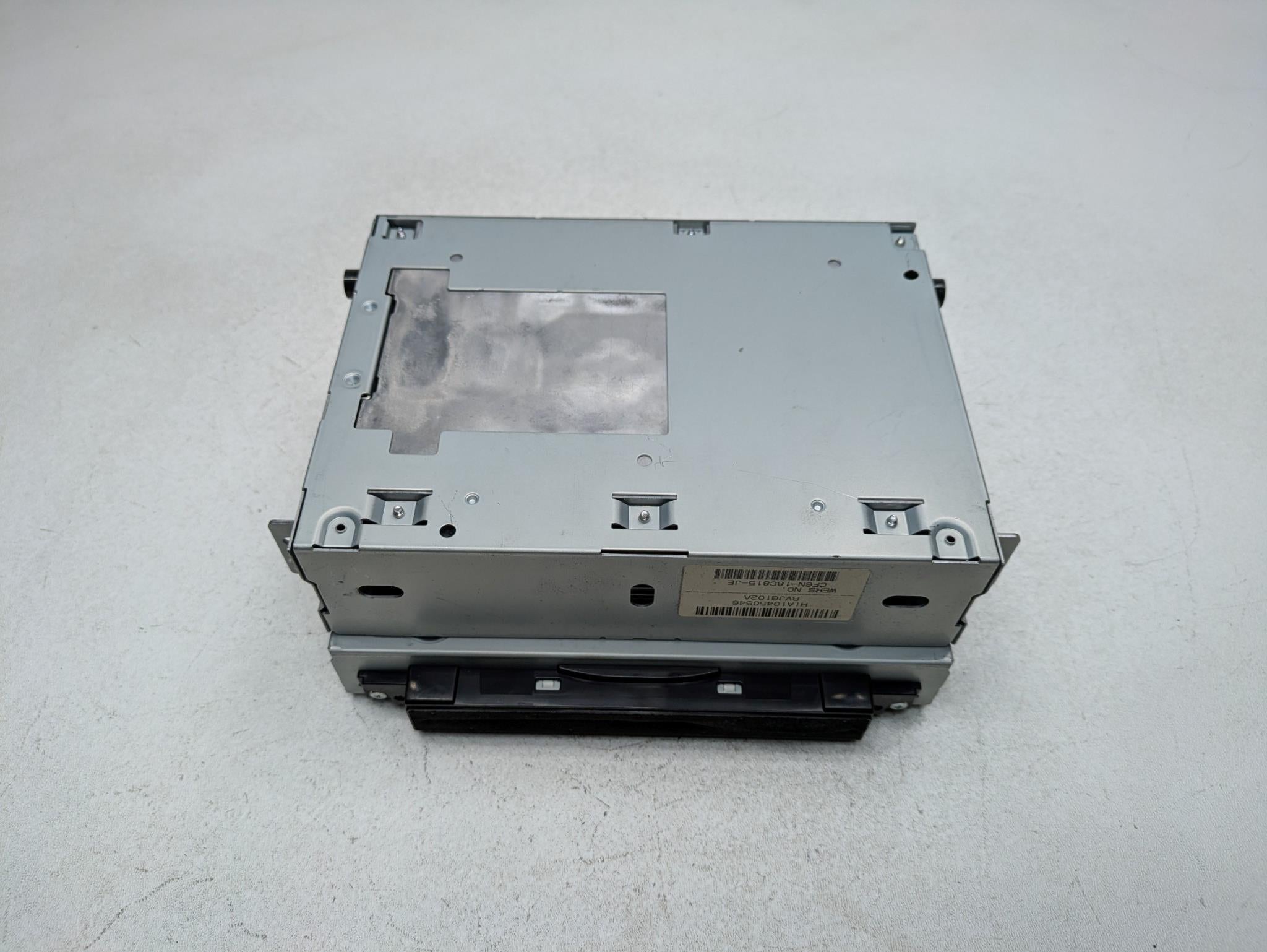 13 - 17 OEM LAND ROVER RANGE ROVER AM FM RADIO AUDIO CD STEREO PLAYER RECEIVER