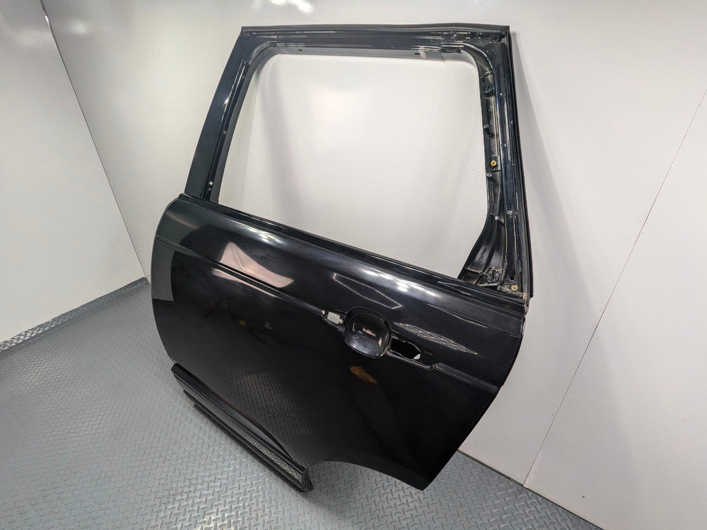 2013 - 2017 OEM LAND ROVER RANGE ROVER REAR LEFT SIDE DOOR SHELL PANEL BLACK