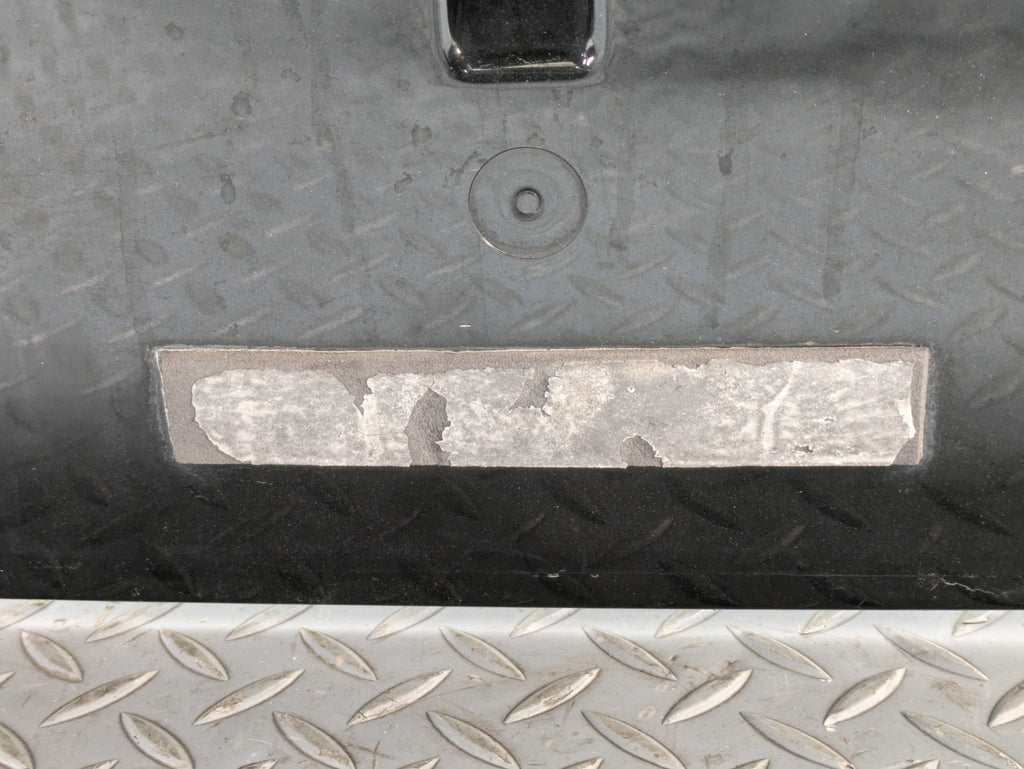 2013 - 2017 OEM LAND ROVER RANGE ROVER REAR TRUNK TAILGATE LIFTGATE WITH GLASS