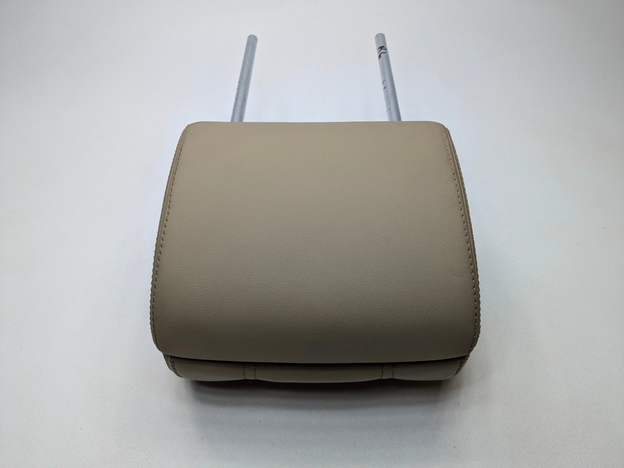 2013 - 2017 OEM LAND ROVER RANGE ROVER REAR LEFT SIDE SEAT HEADREST ASSEMBLY