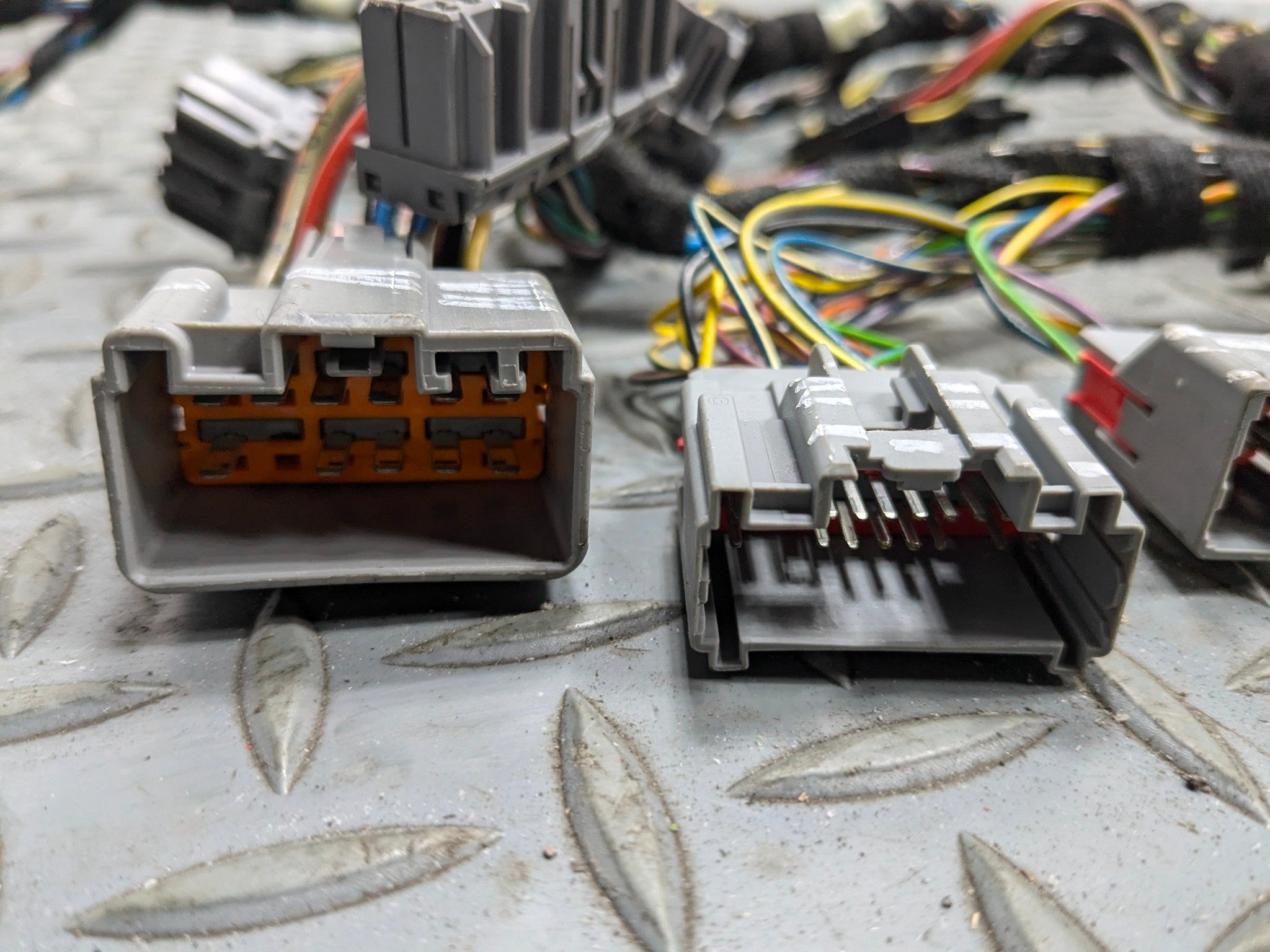 2013 - 2017 OEM LAND ROVER RANGE ROVER FRONT RIGHT SIDE UPPER SEAT CUSHION BEIGE