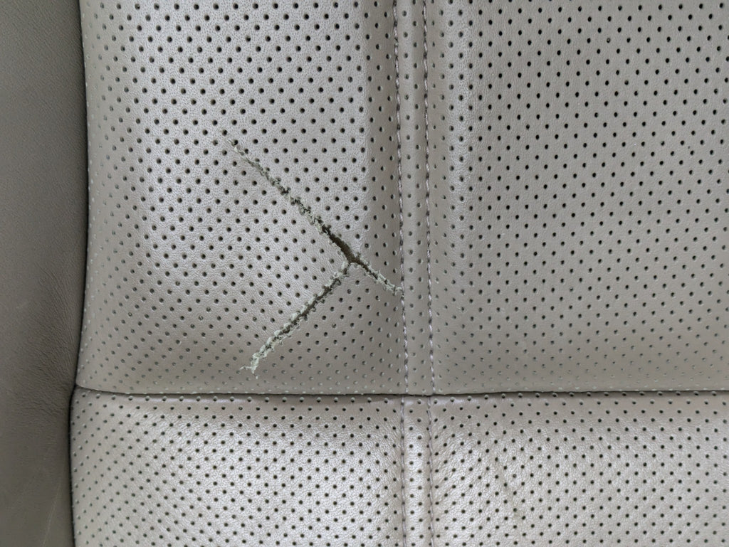 2013 - 2017 OEM LAND ROVER RANGE ROVER FRONT RIGHT SIDE SEAT HEADREST ASSEMBLY