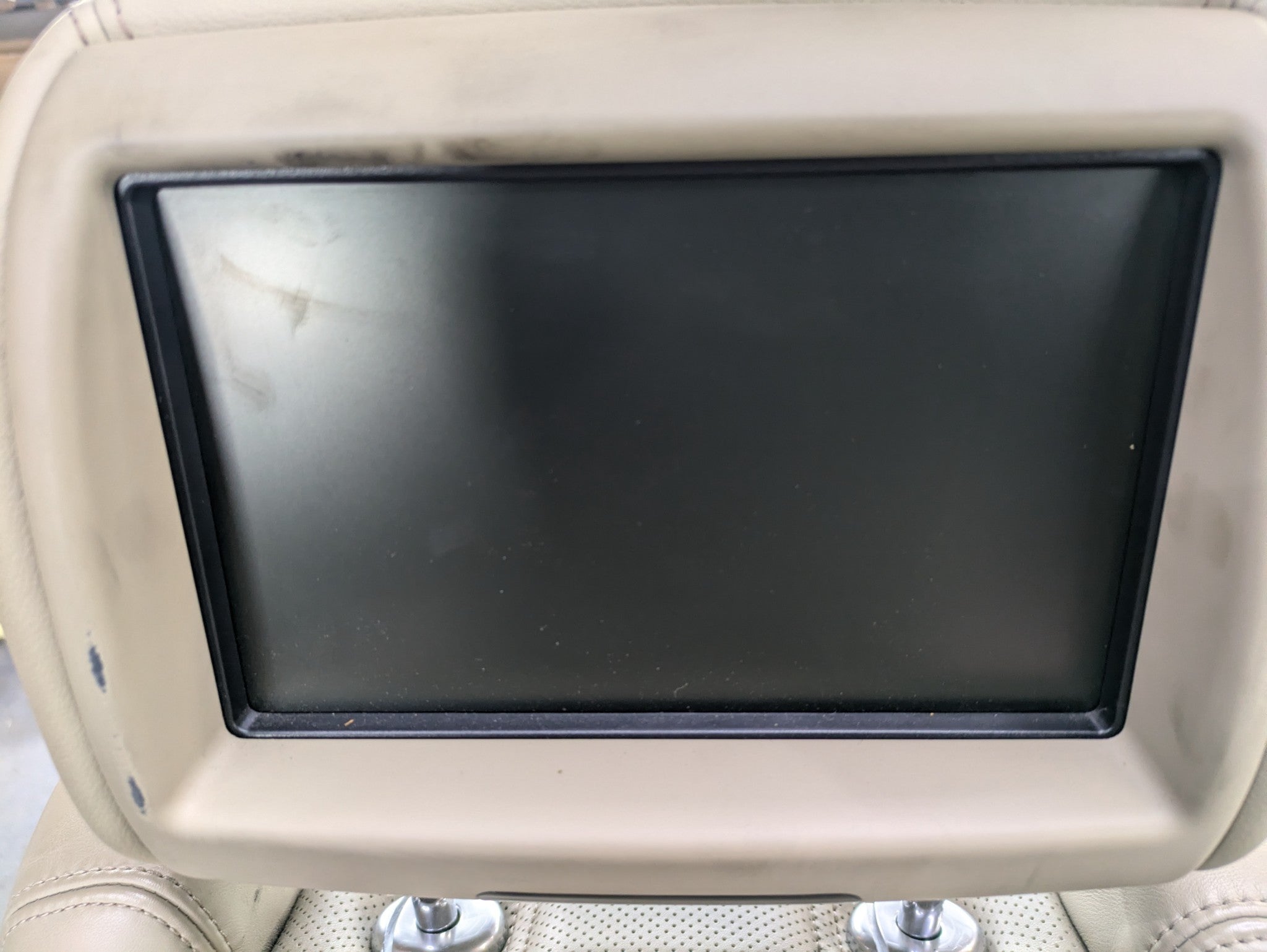 2013 - 2017 OEM LAND ROVER RANGE ROVER FRONT RIGHT SIDE SEAT HEADREST ASSEMBLY