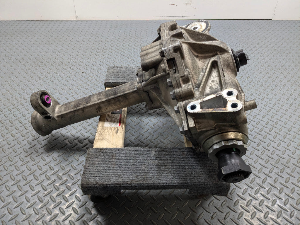 2013 - 2017 OEM LAND ROVER RANGE ROVER FRONT AXLE DIFFERENTIAL CARRIER ASSEMBLY