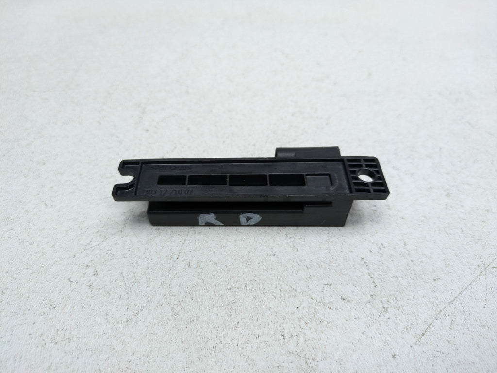 2013 - 2017 OEM LAND ROVER RANGE ROVER KEYLESS ENTRY SMART KEY ANTENNA MODULE