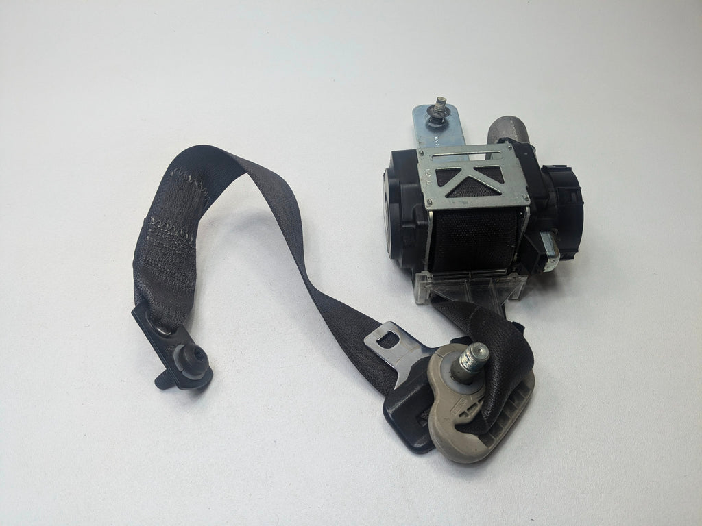 2009 - 2012 OEM FORD FLEX FRONT LEFT DRIVER SIDE SEAT BELT ASSEMBLY