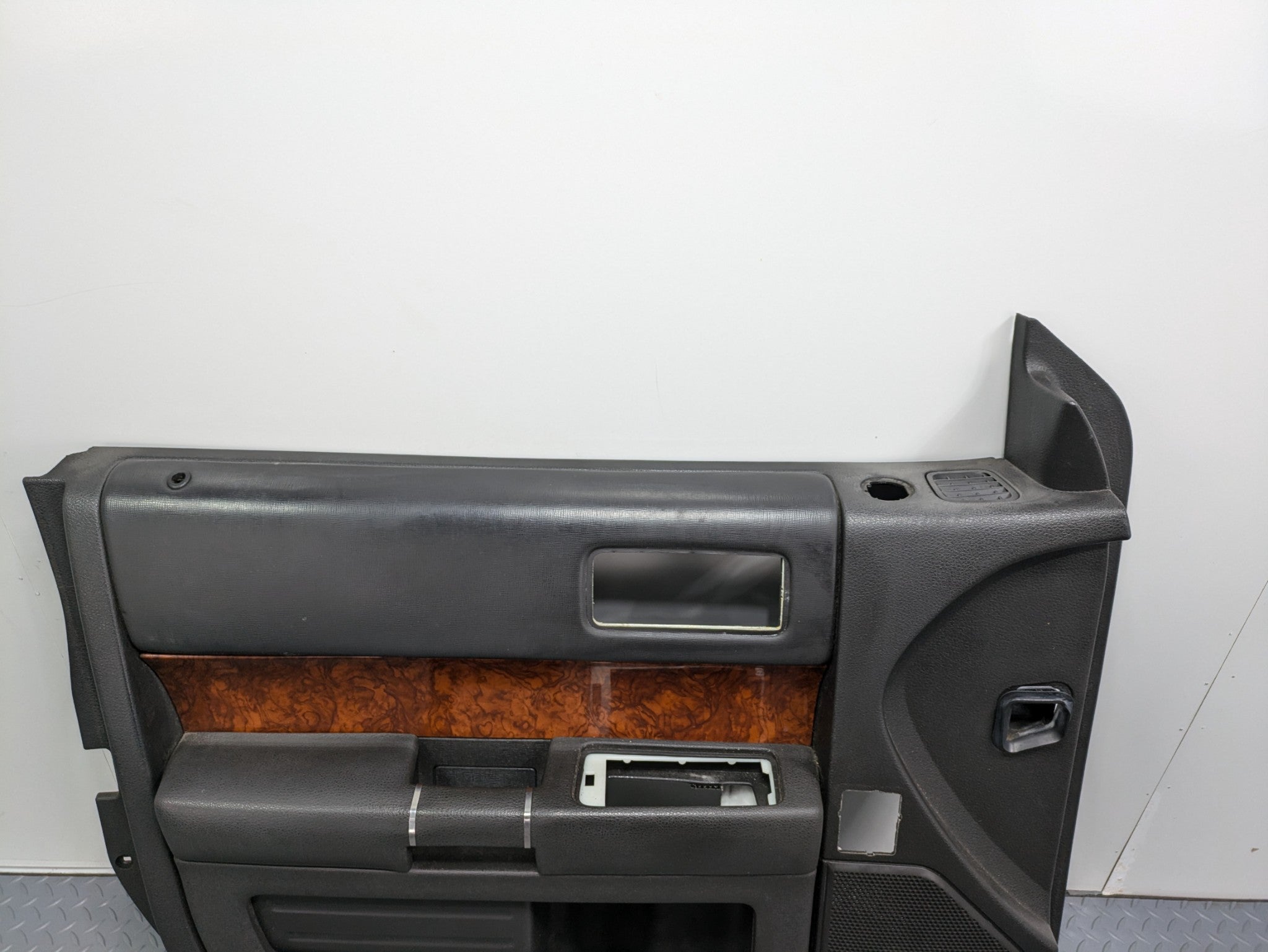 2009 - 2012 OEM FORD FLEX FRONT LEFT DRIVER SIDE INTERIOR DOOR TRIM PANEL
