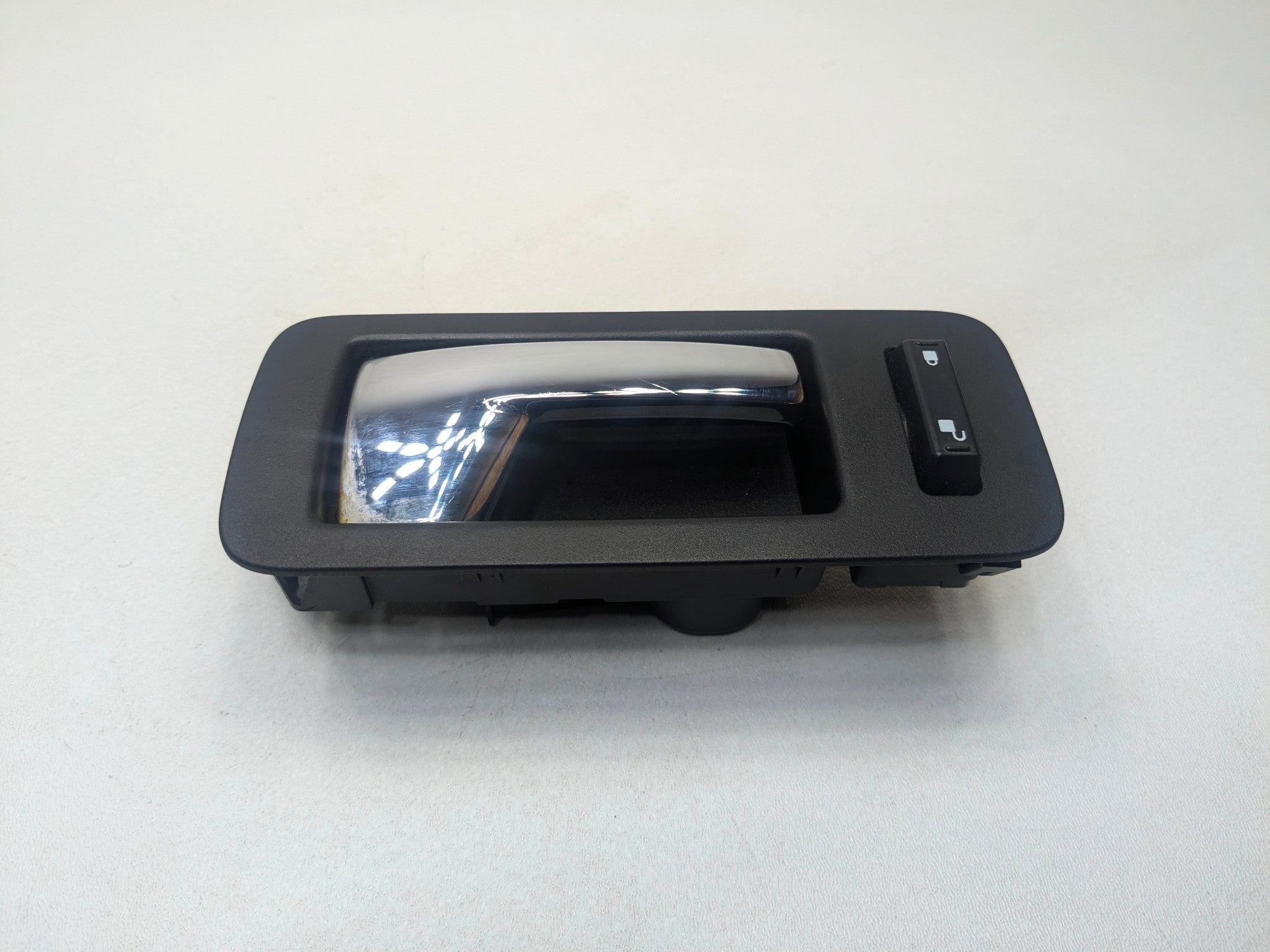 2009 - 2012 OEM FORD FLEX FRONT RIGHT PASSENGER SIDE INTERIOR DOOR HANDLE