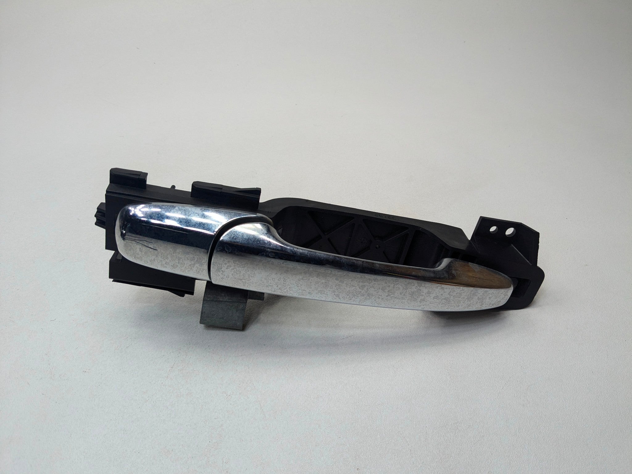 2009 - 2012 OEM FORD FLEX REAR LEFT DRIVER SIDE EXTERIOR DOOR HANDLE CHROME